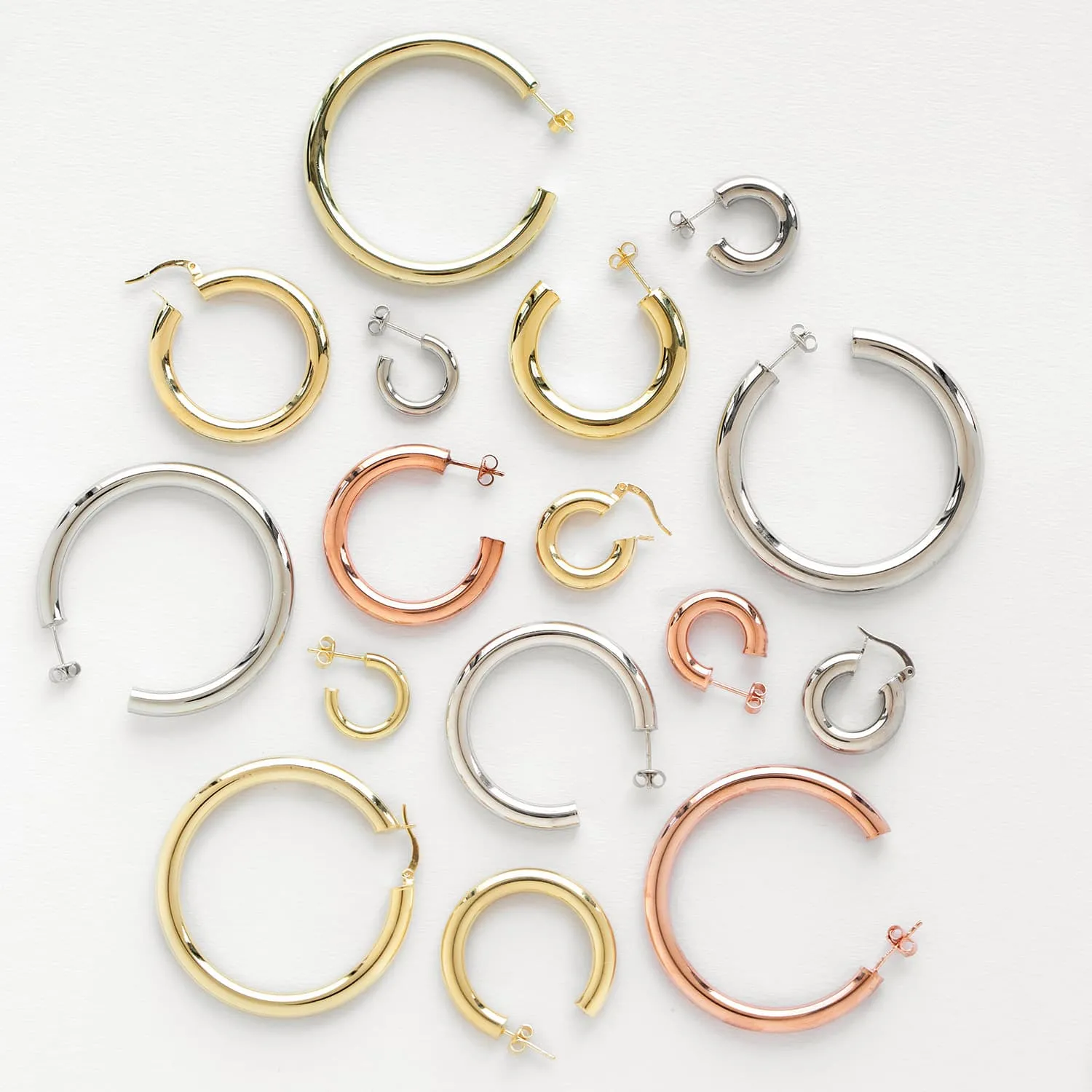 Adina Eden Chunky Hollow Hoop Earring