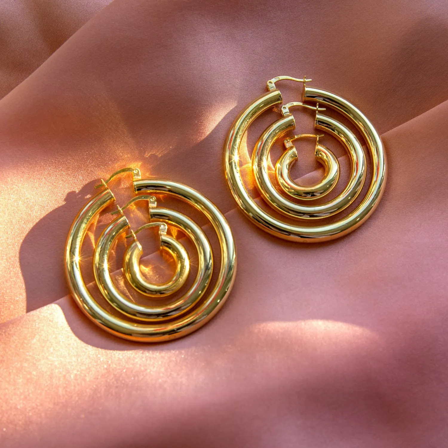 Adina Eden Chunky Hollow Hoop Earring