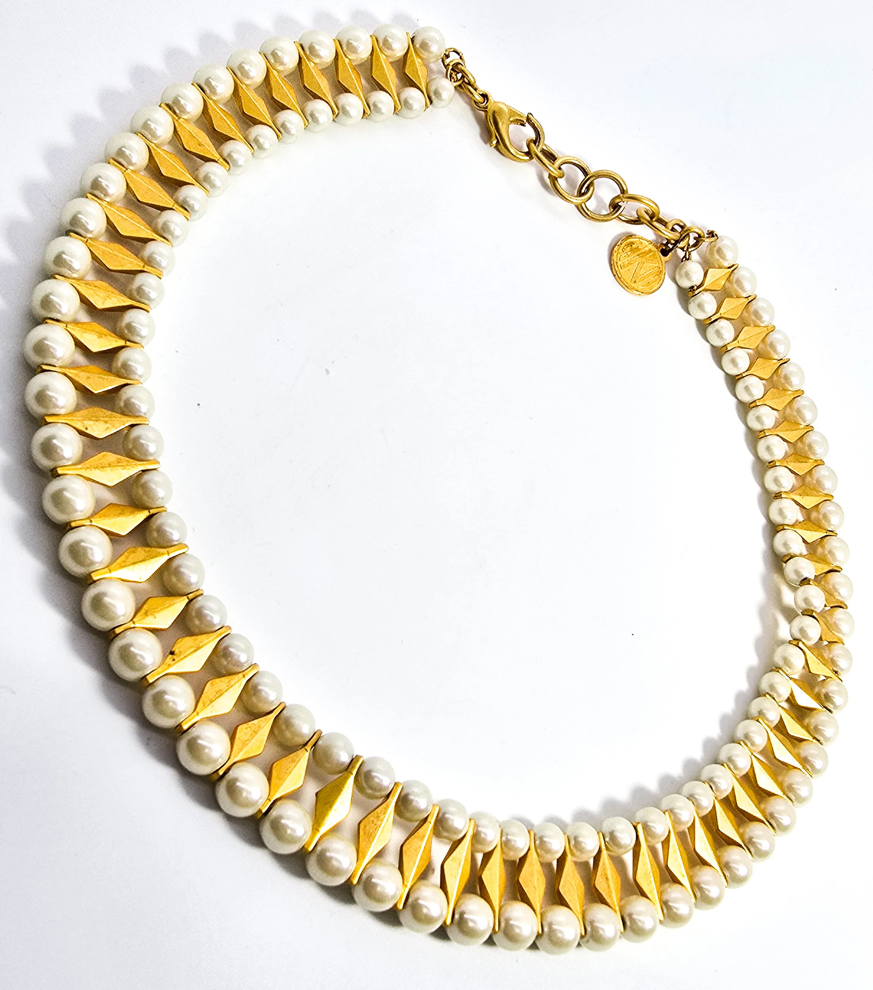 Anne Klein AKI gold toned and white faux pearl vintage signed retro necklace