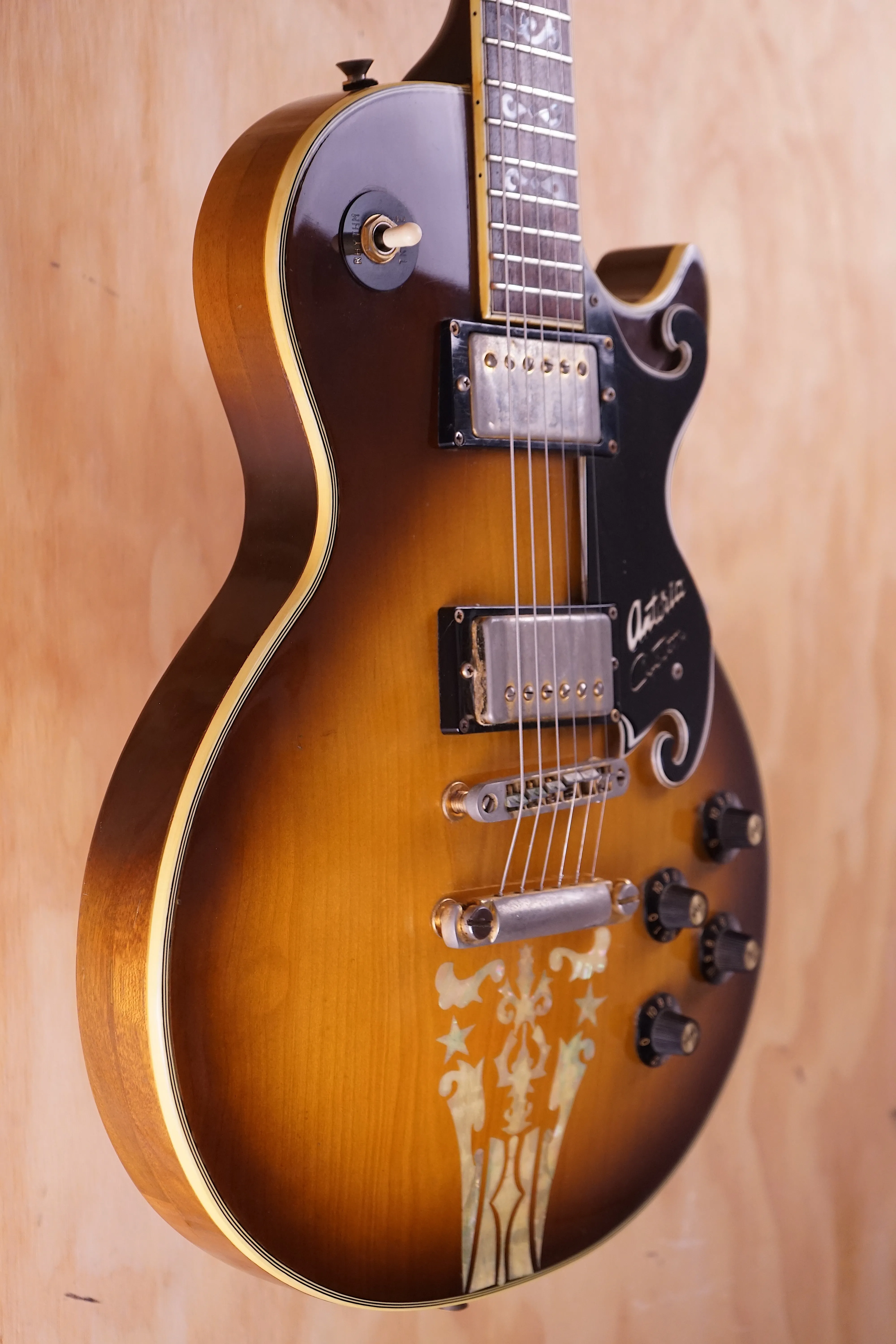 Antoria Memphis Custom Agent Electric Guitar (Used Comm.)