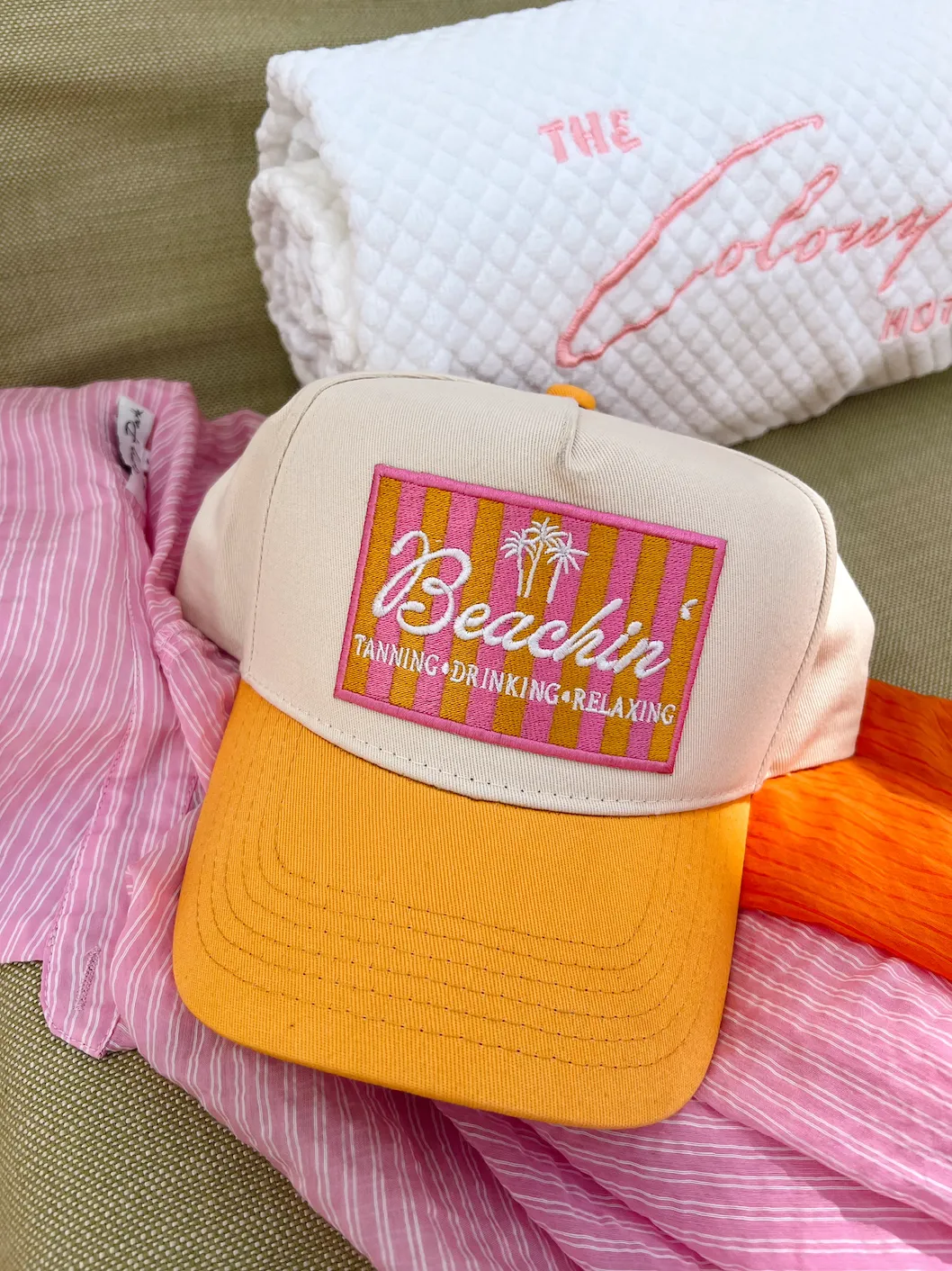 Beachin' - Peach Vintage Trucker Hat