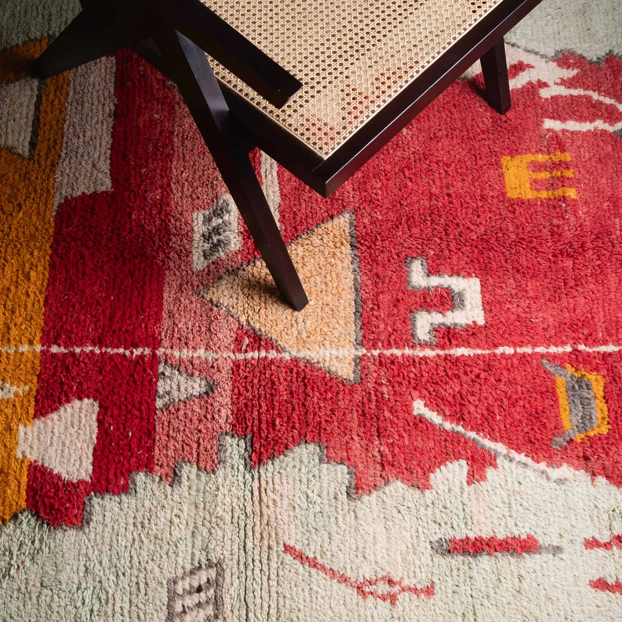 Bissat - vintage boujad rug