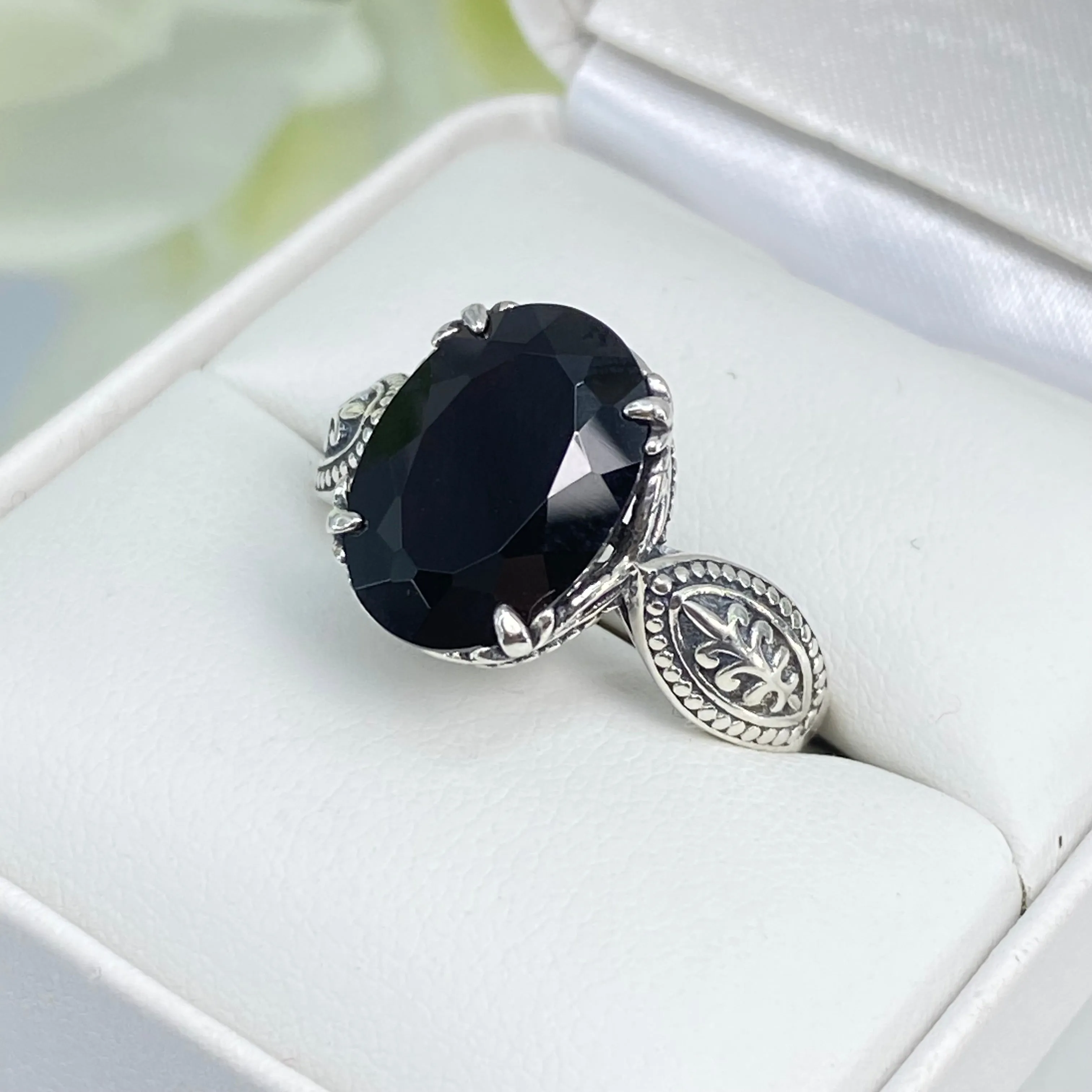 Black Onyx Ring, Size 7.5, CZ Gem, Dragon Gothic Jewelry #D133 - Ready to Ship