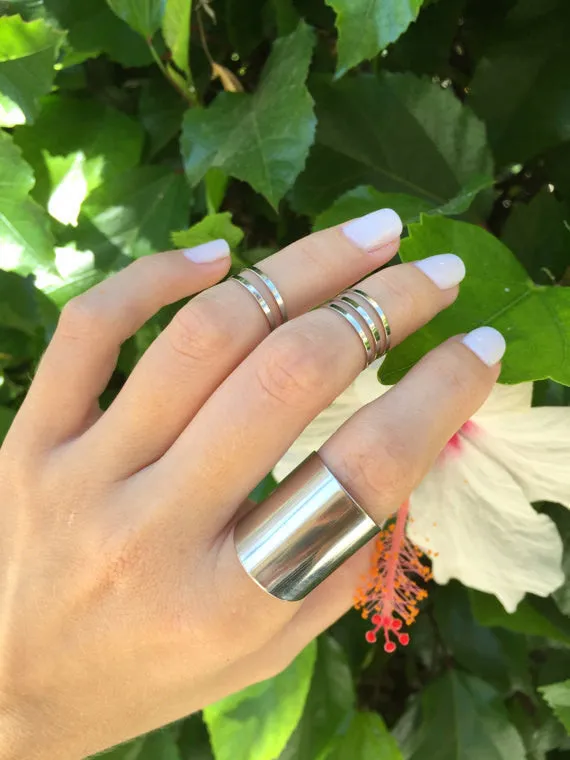 Bold & Chic Wide Tube Ring – Adjustable & Stylish