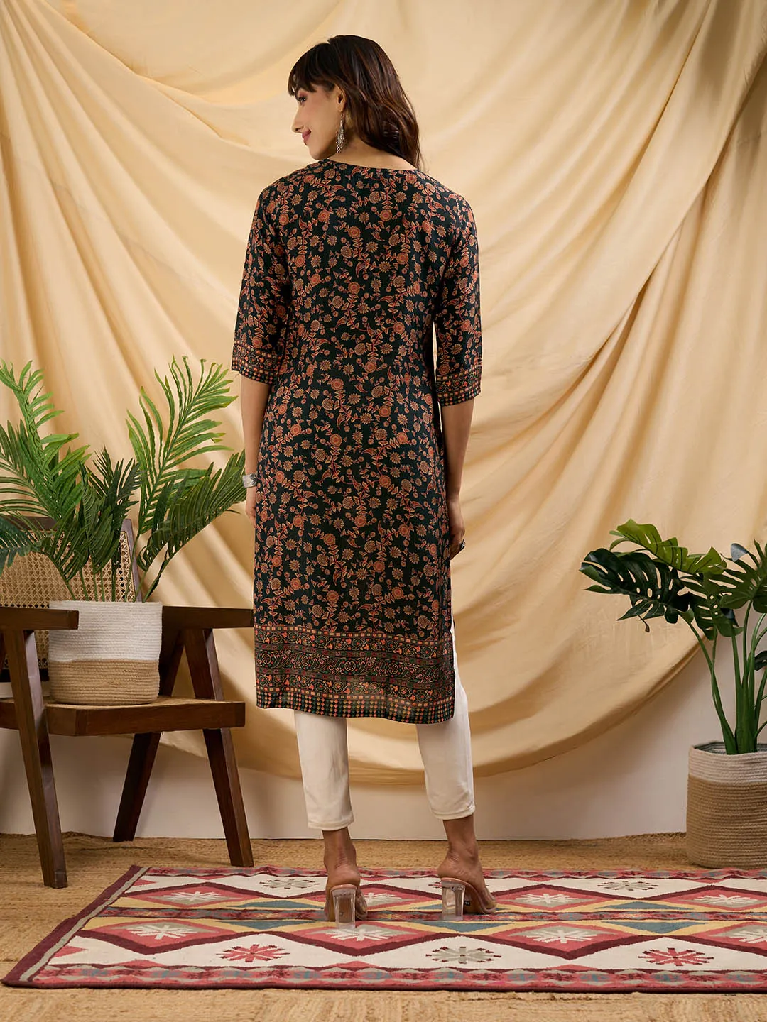 Bottle Green Kurta - Women Muslin Comfort Fit Kurta - Zola