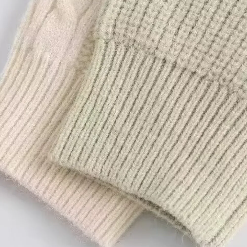 Casual Contrast Deer Plush Sweater