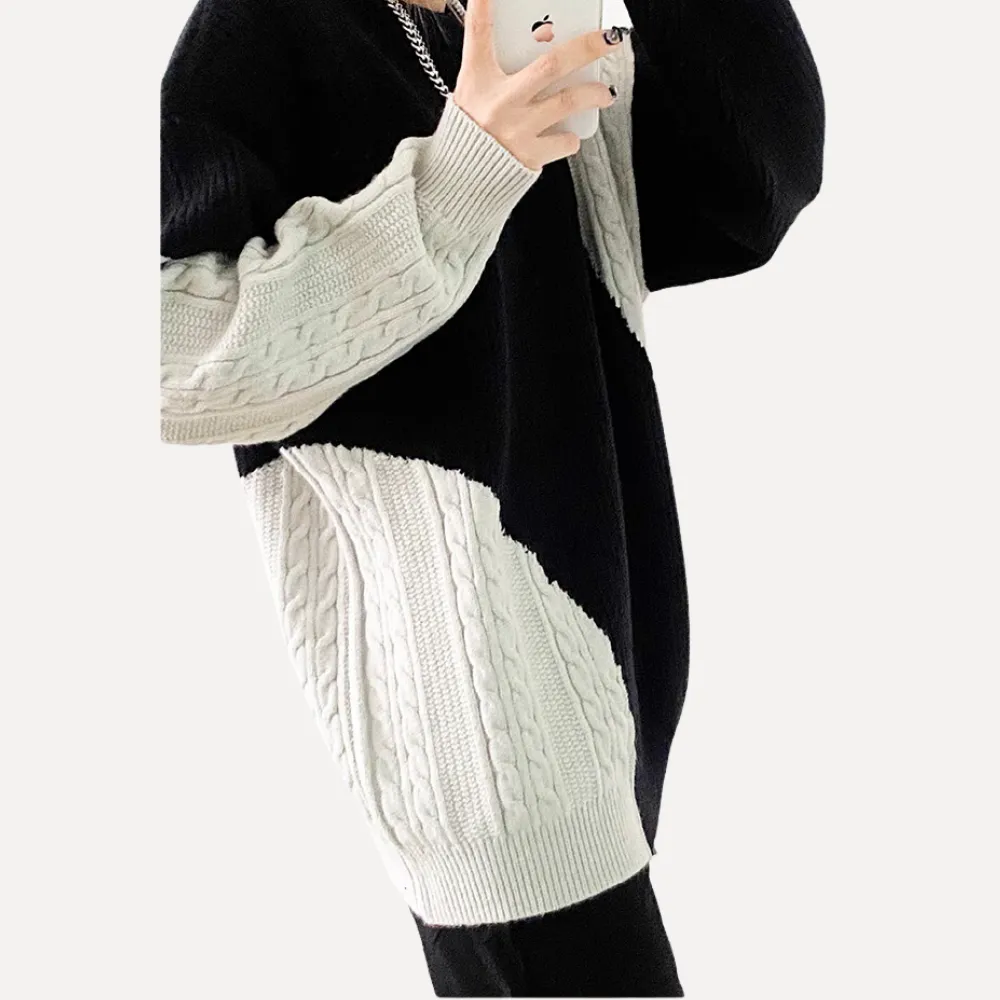 Casual Contrast Deer Plush Sweater