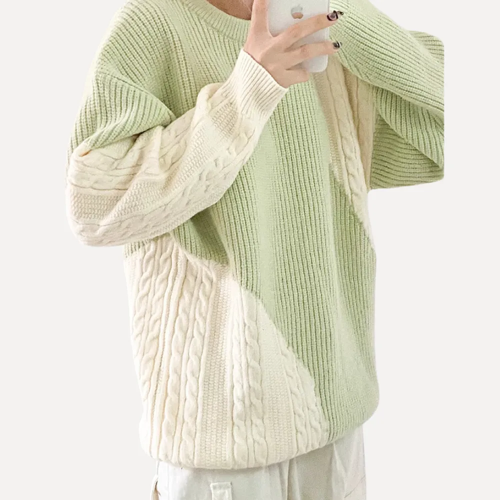 Casual Contrast Deer Plush Sweater