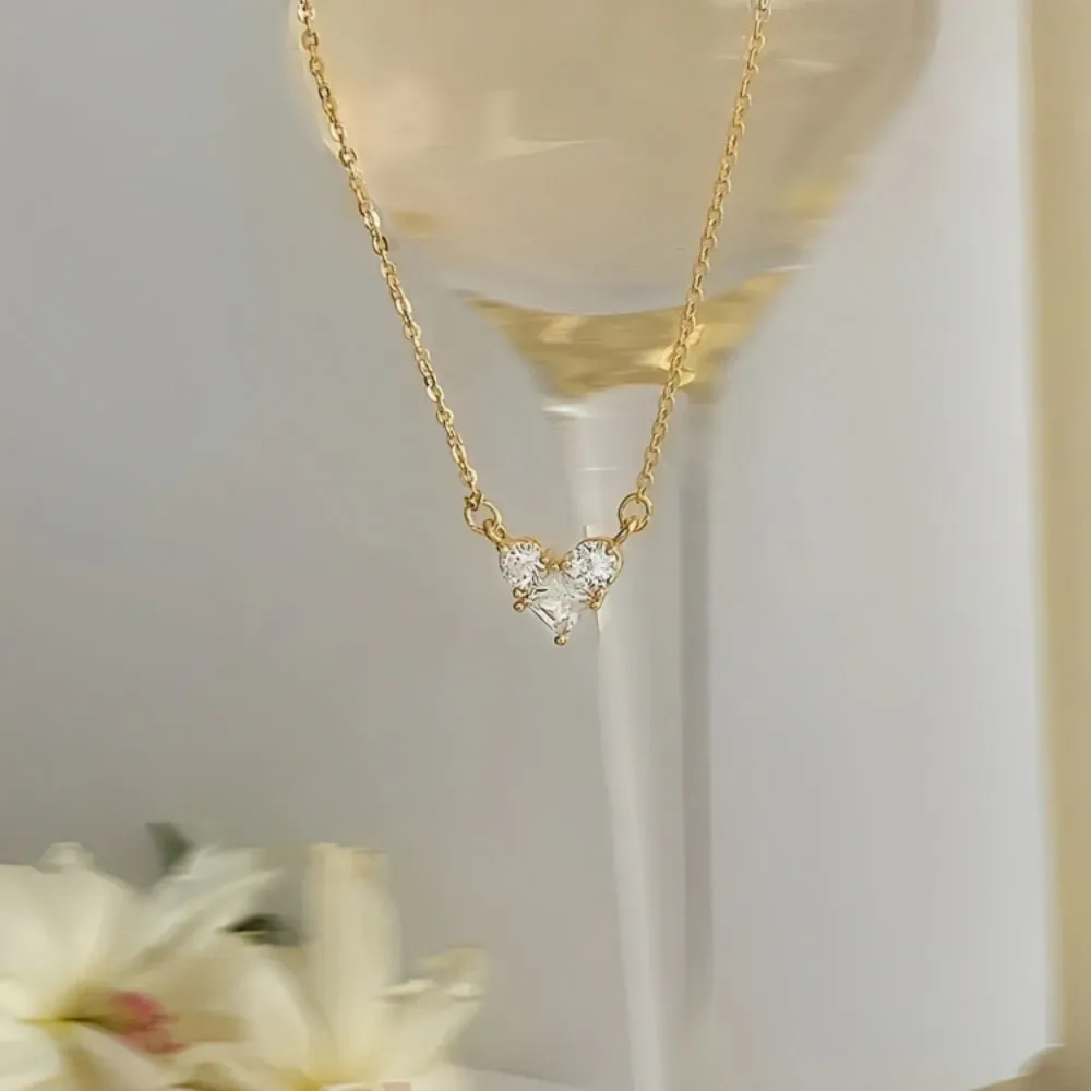 Cordate Shape Pendant With Chain
