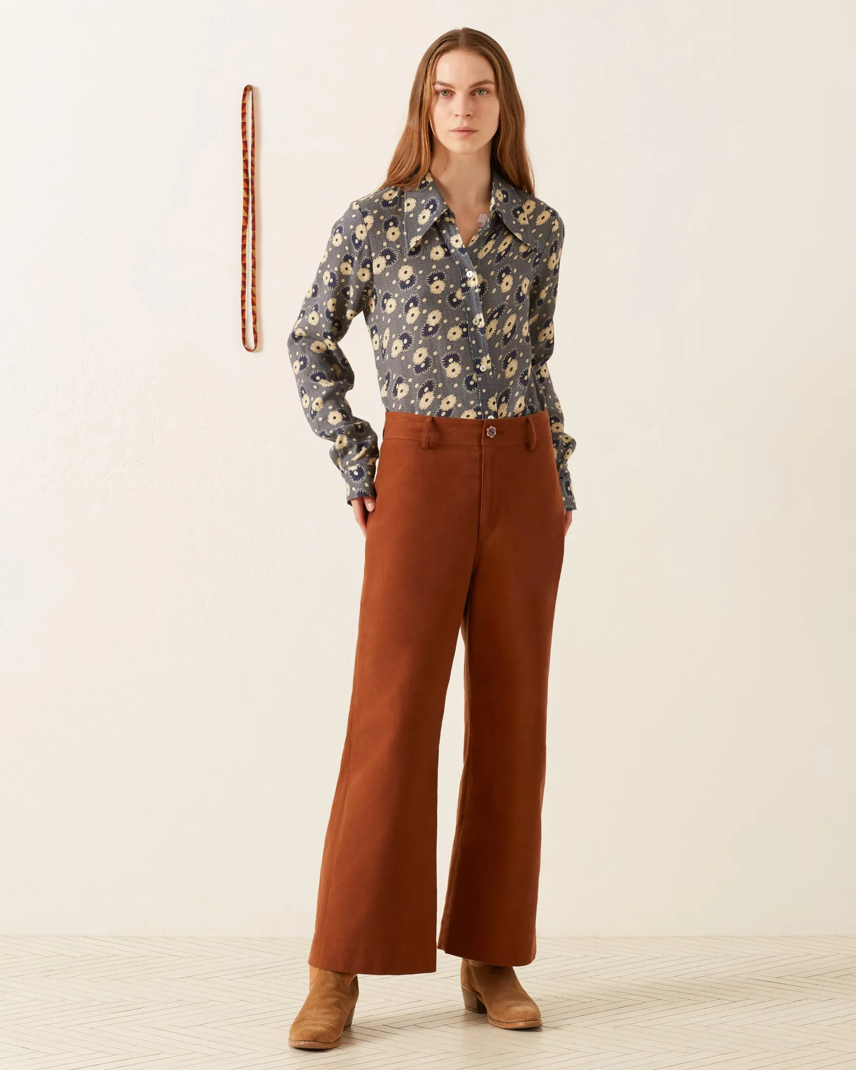 Dolly Navy Daisy Shirt