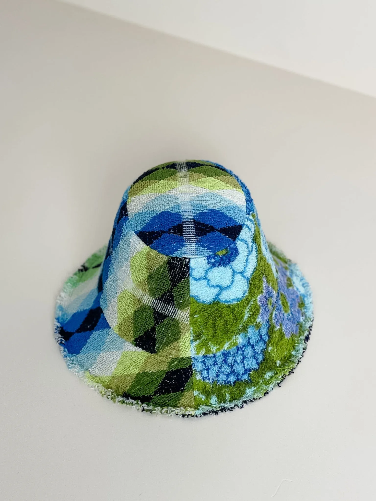 DUKE #137 MEDIUM