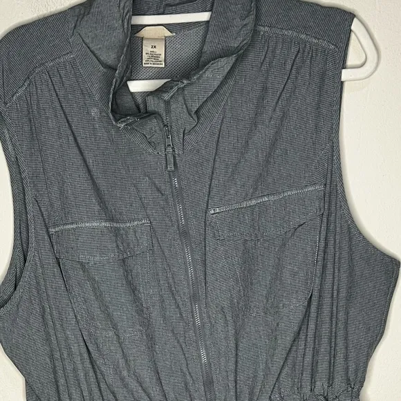 Duluth Trading Co Gray Sleeveless Vest with Mandarin Collar 2X