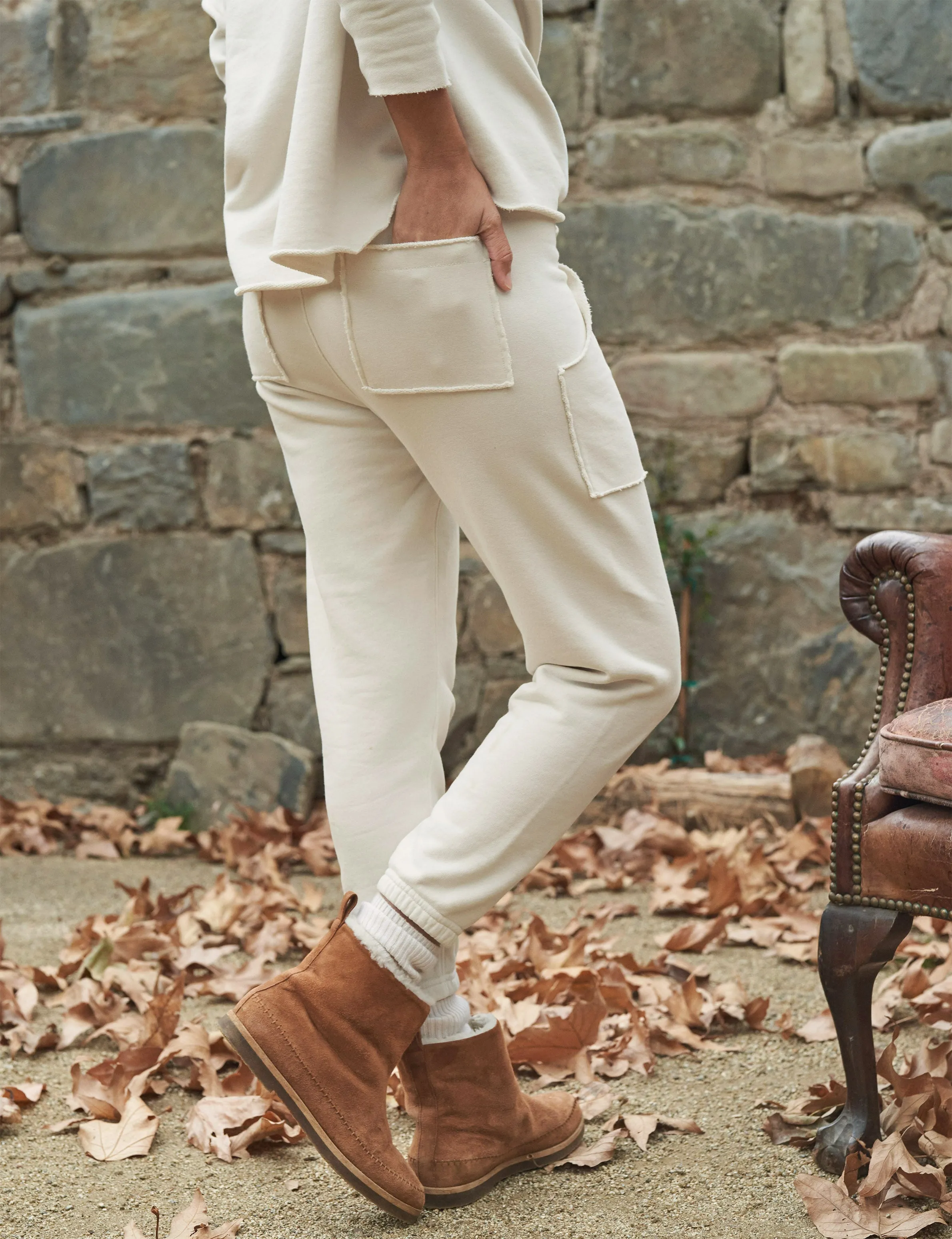 EAMON Vintage White, Triple Fleece