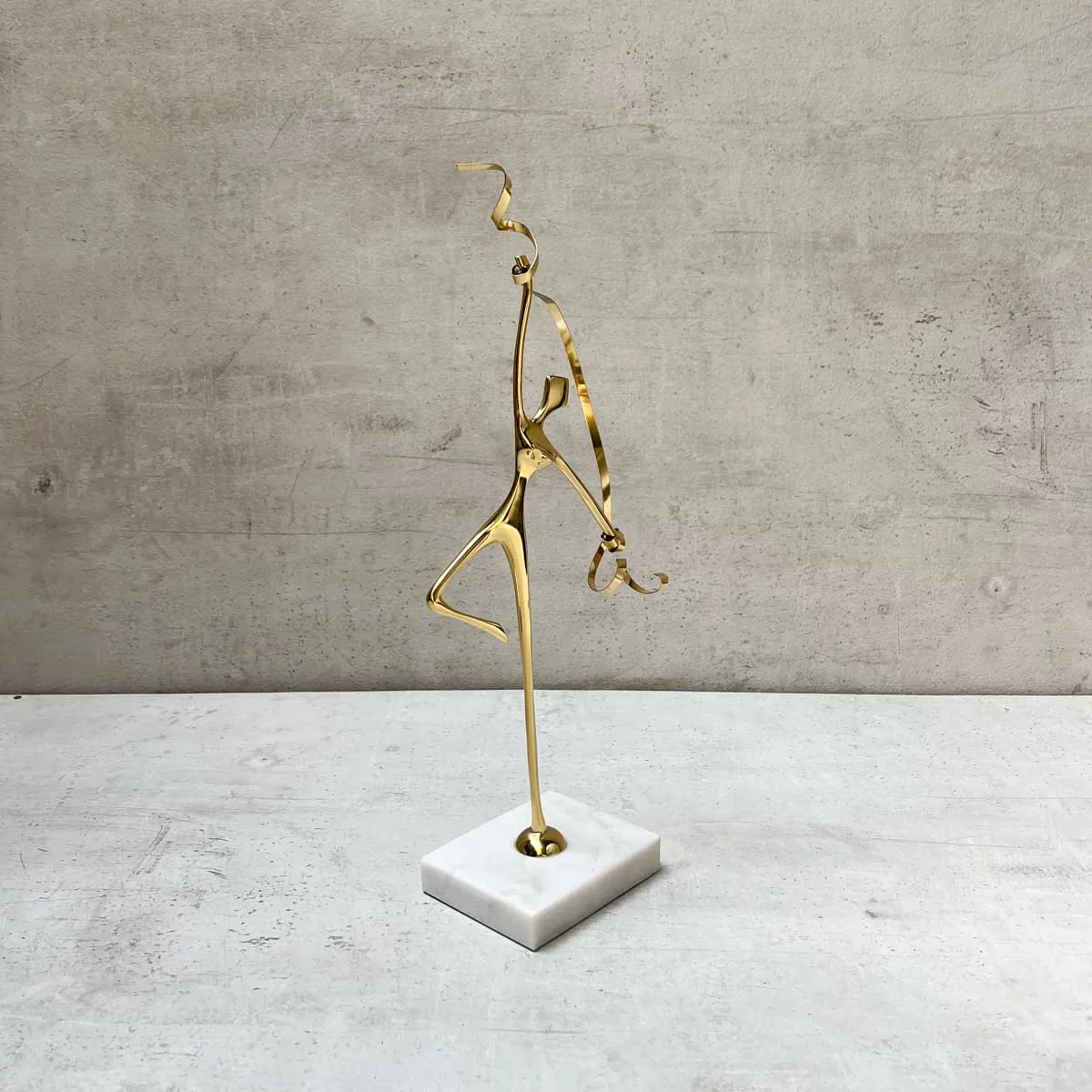 Edit House & Home-Home Artisan Golden Harmony Brass Sculpture