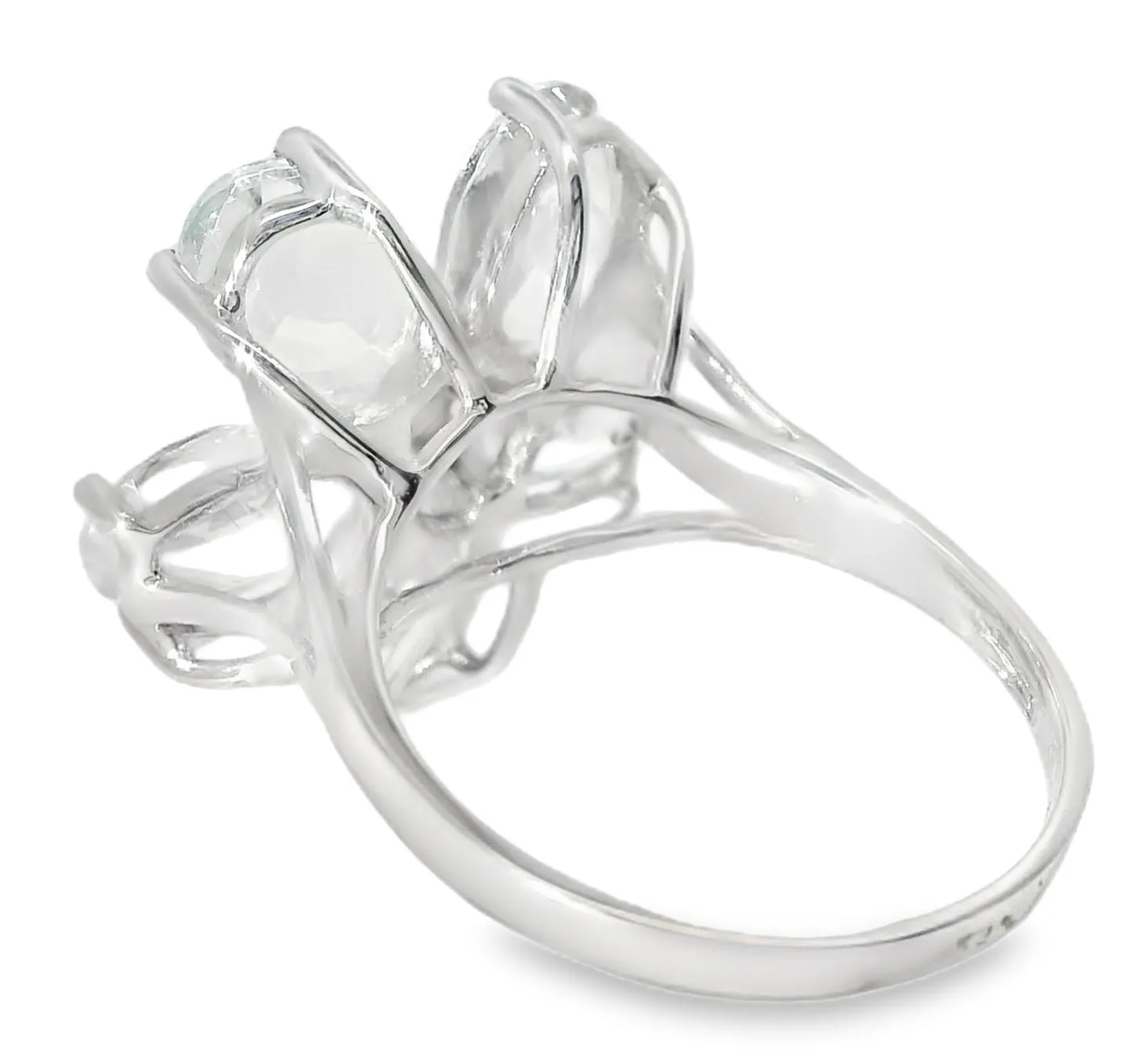 Fabulous 18K White Gold Diamond Aquamarine Floral Ring
