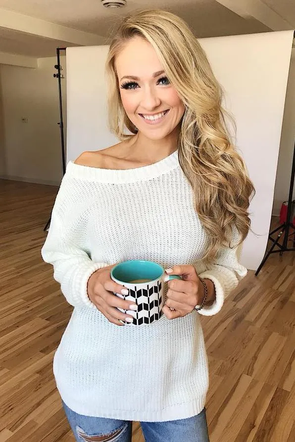 Fixed on You Lace Down Back Knitted Sweater- Ivory