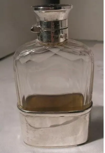 Flask Antique Sterling Silver Inlaid Bayonet Cap with Beveled Glass