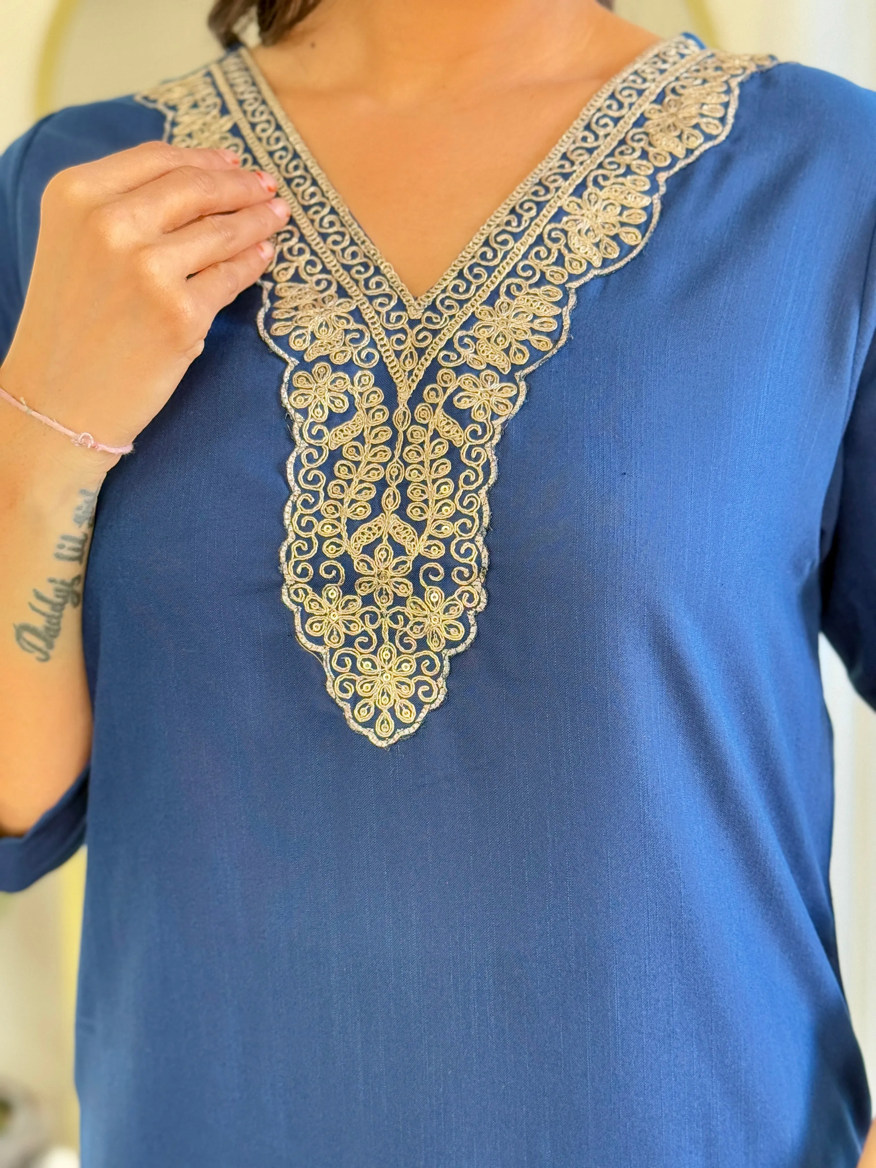 FRILLFIT : Tie-Dye Kurti Set with Embroidered Neckline