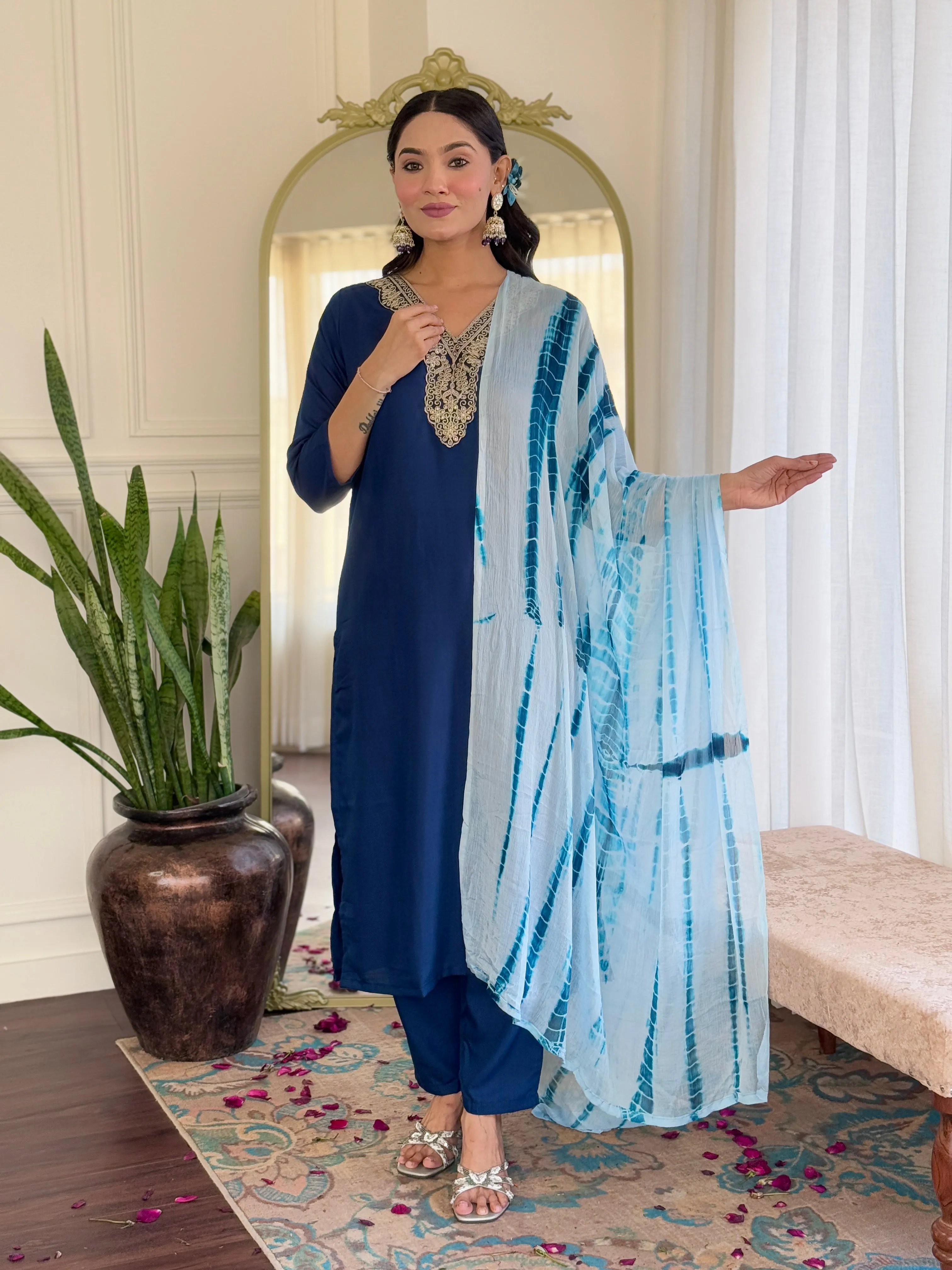 FRILLFIT : Tie-Dye Kurti Set with Embroidered Neckline