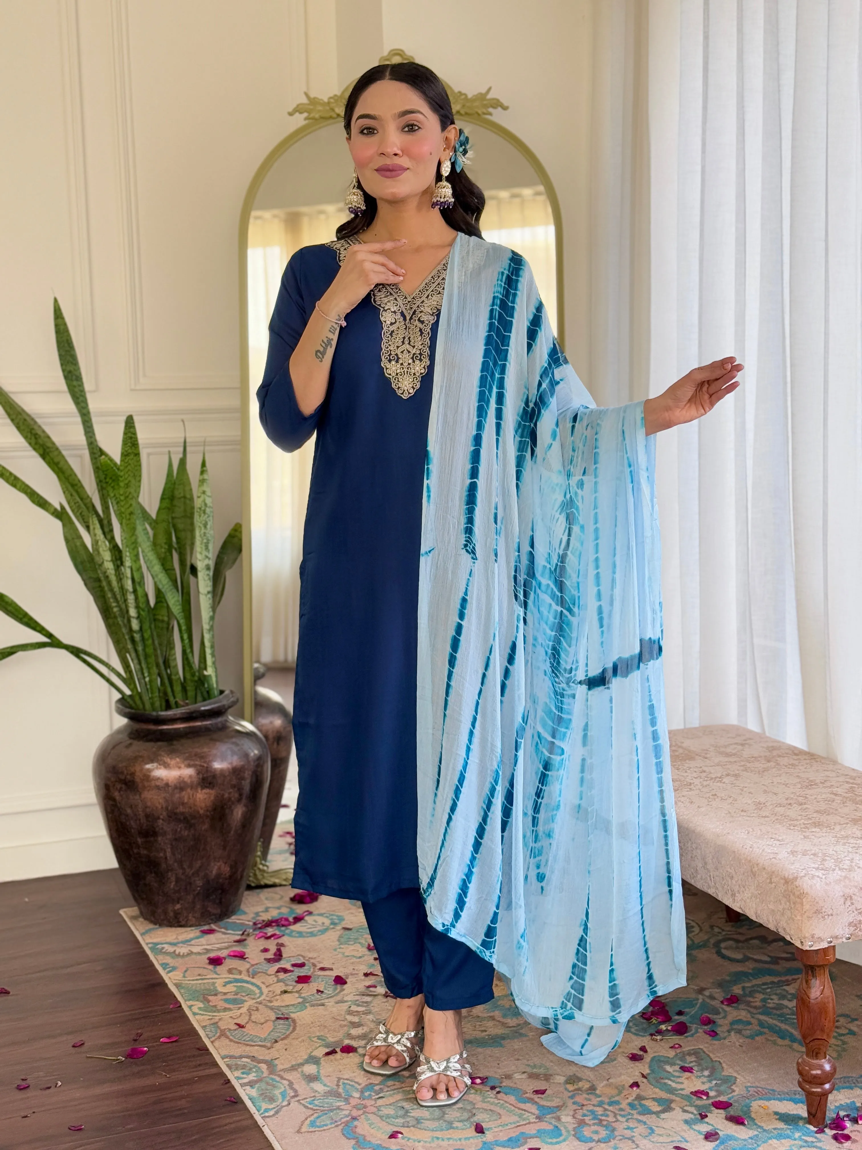 FRILLFIT : Tie-Dye Kurti Set with Embroidered Neckline