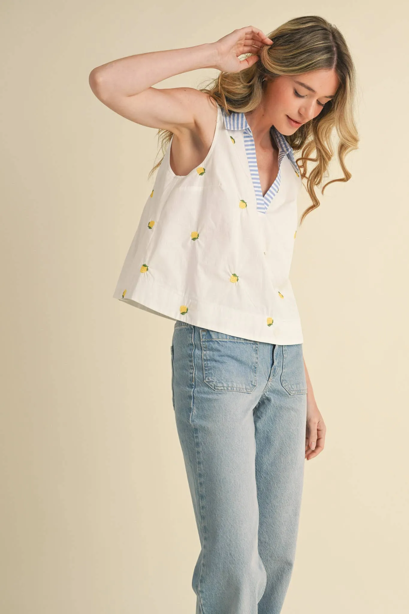 FRUIT EMBROIDERY COLLARED TANK
