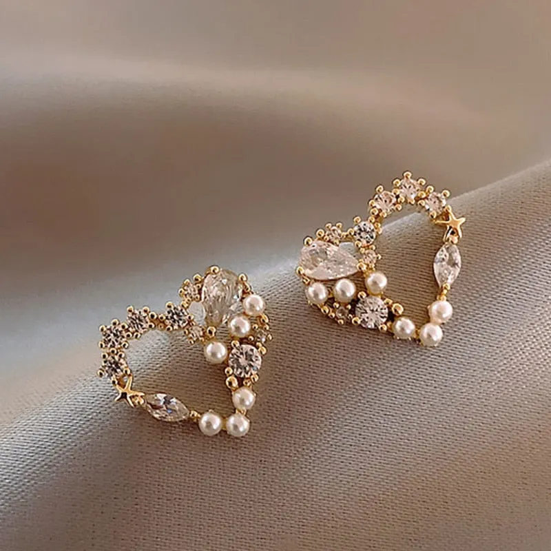 Golden and Pearl Earrings with Gold Plating