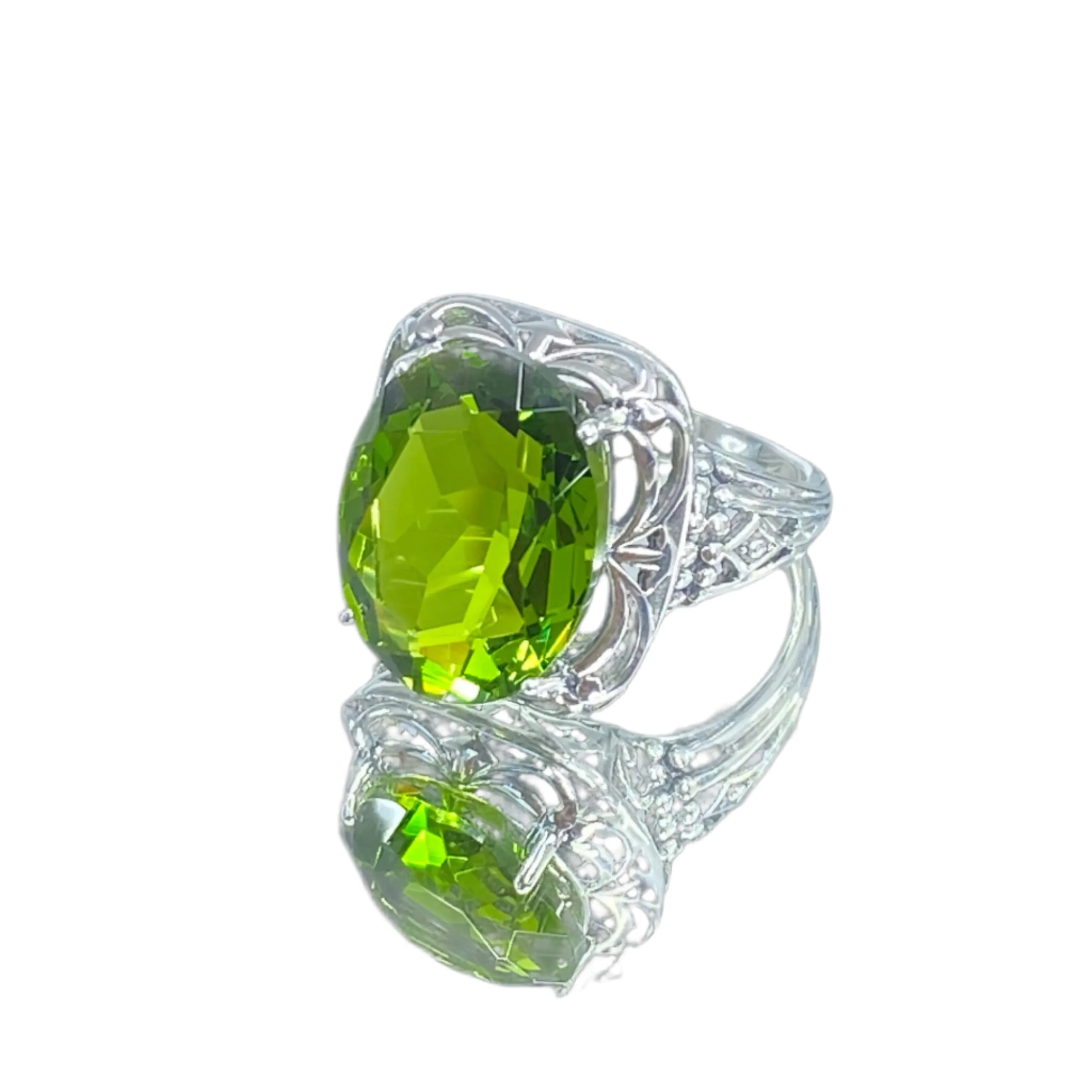 Green Peridot Ring, Size 8.5, Oval Gemstone, Retro Swirl Filigree, Art Deco Vintage Jewelry, D119 - Ready to Ship