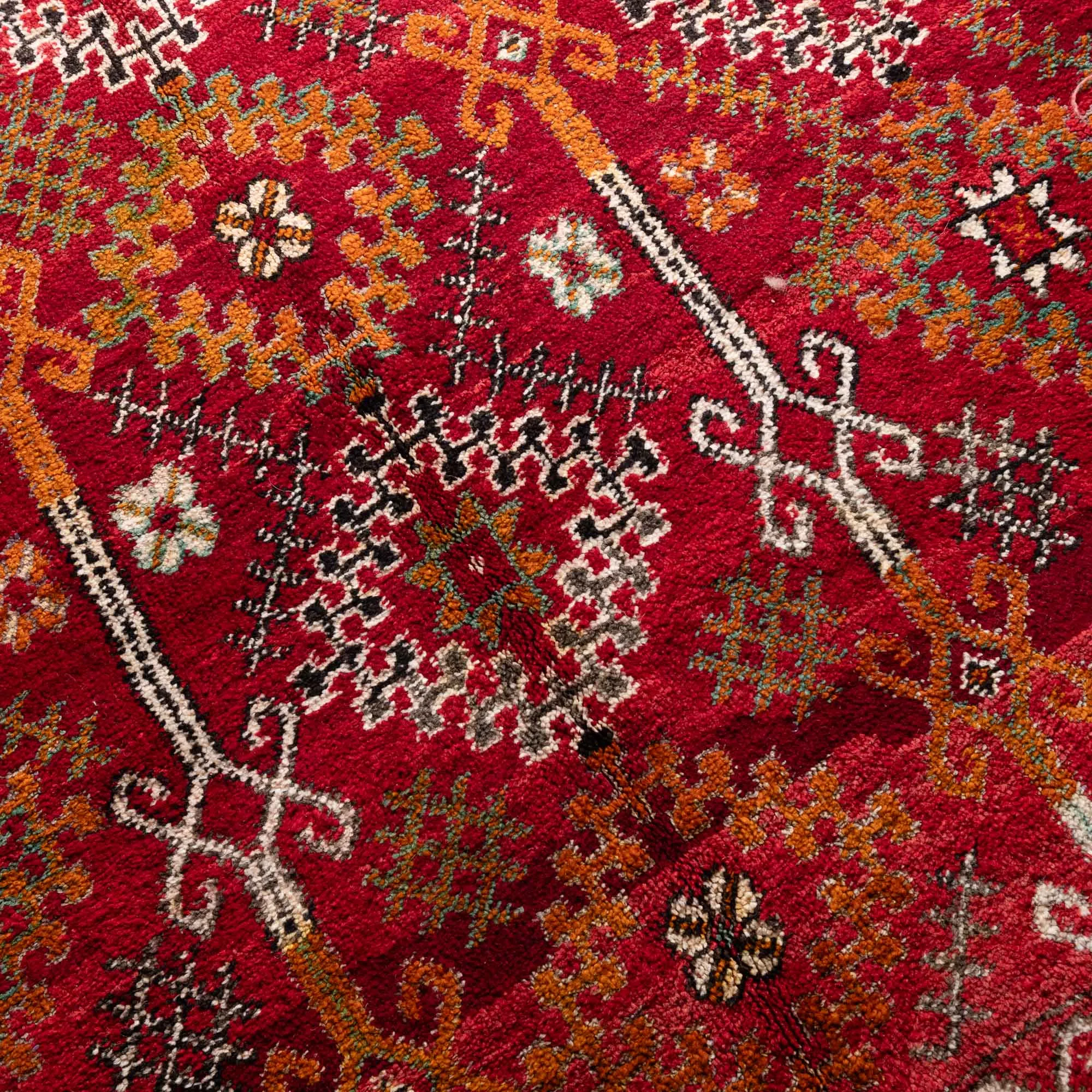 Kamil - vintage boujad rug