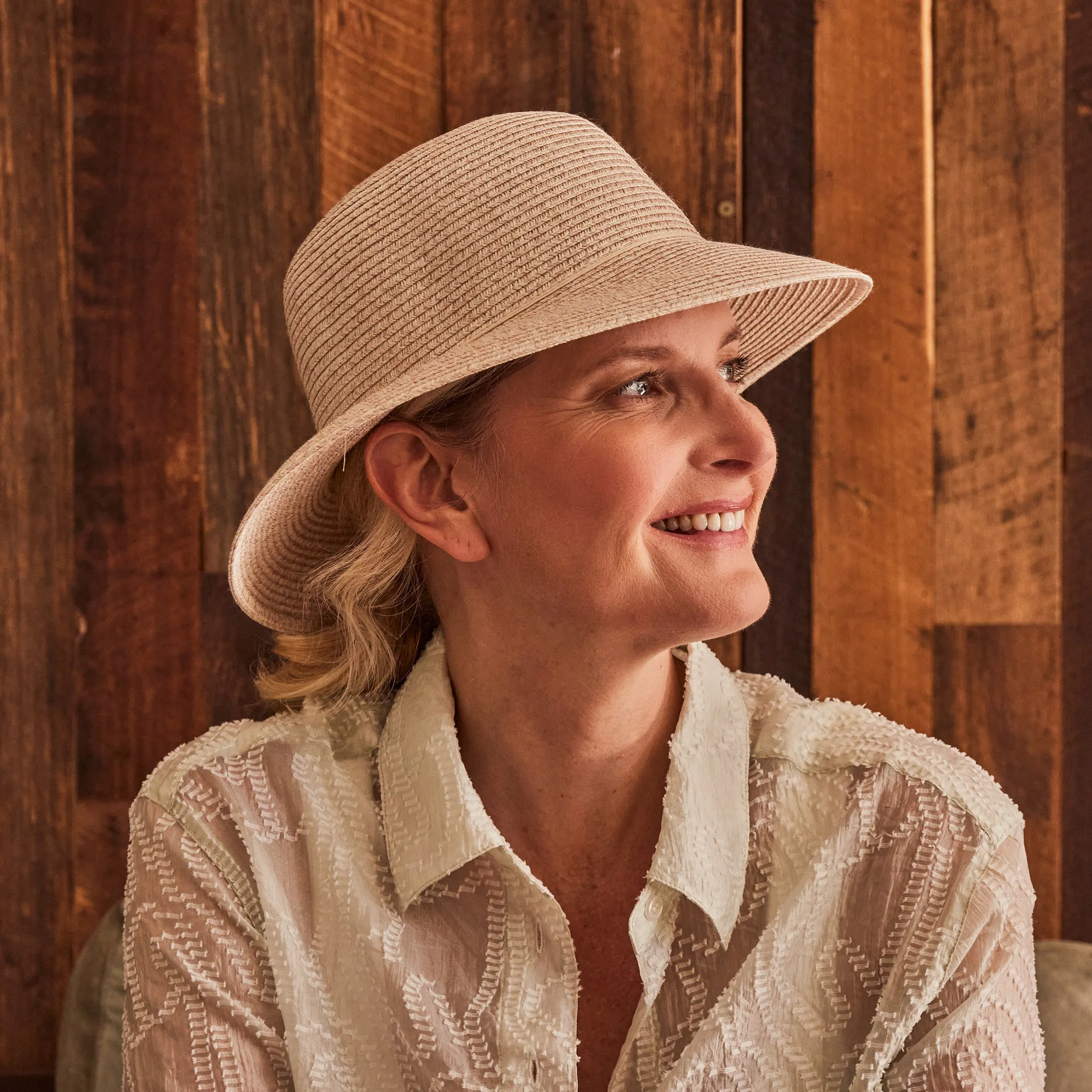 Lacey Bucket Hat - Oatmeal