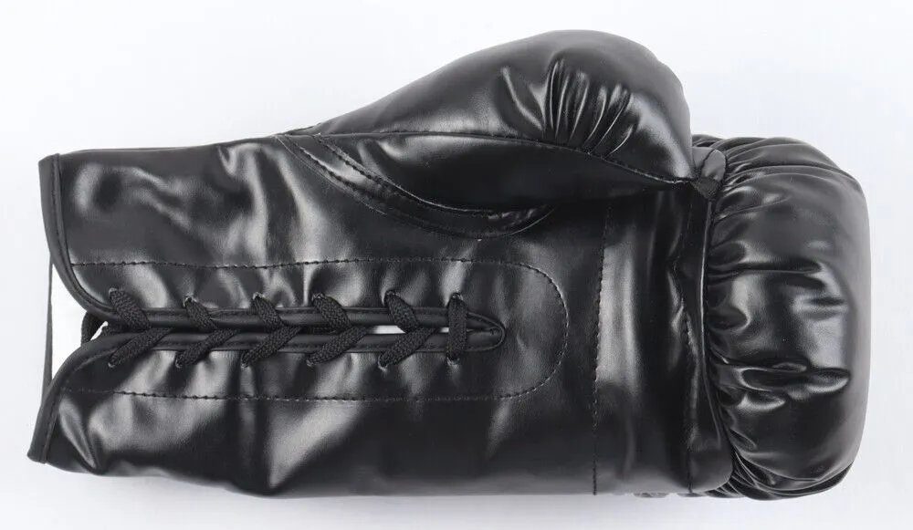 Larry Holmes Signed Everlast Boxing Glove (Schwartz) Won 69 of 75 Fights 1973-02