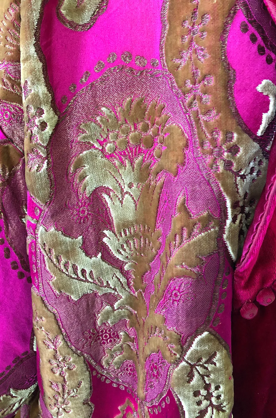Late Teens Early 1920s Hot Pink Gold Cut Velvet Silk Brocade Flapper Coat