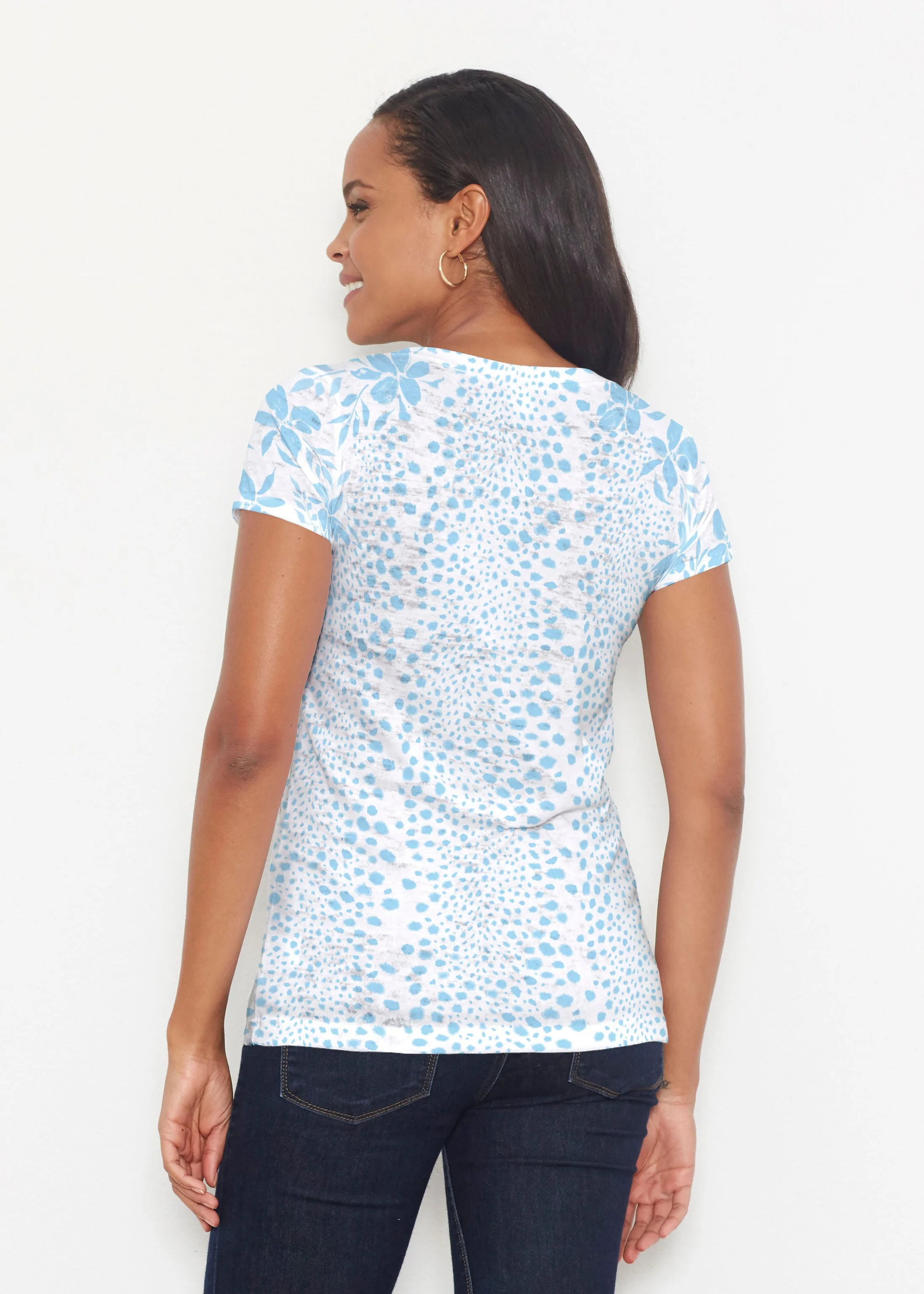 Leopard Rose Aqua (8028) ~ Short Sleeve Scoop Shirt