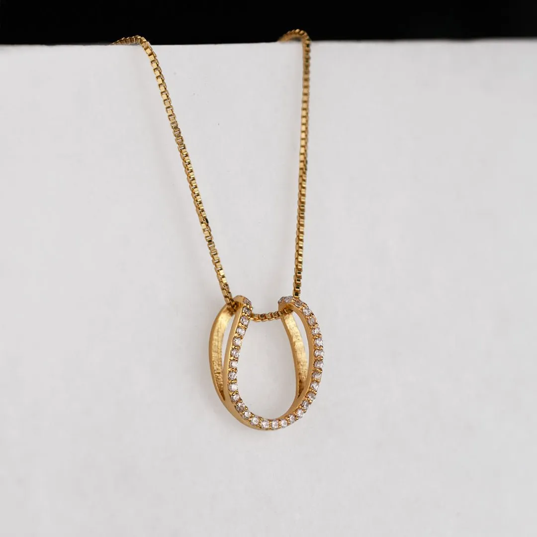 Levade - Horseshoe Moissanite Stone Pendant and Box Chain 14K Gold on Sterling Silver Necklace