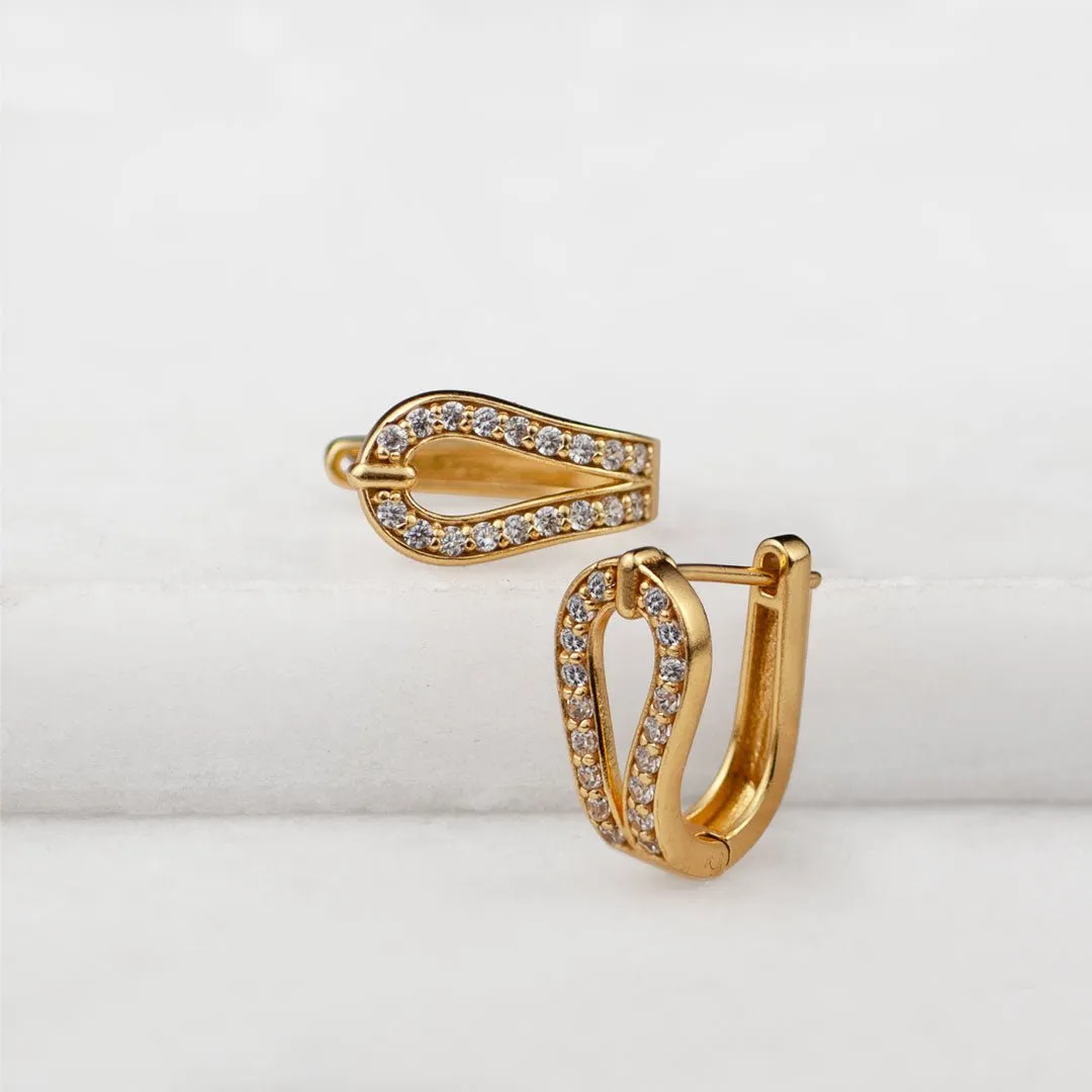 Levade - Horseshoe Moissanite Stone Pendant and Box Chain 14K Gold on Sterling Silver Necklace