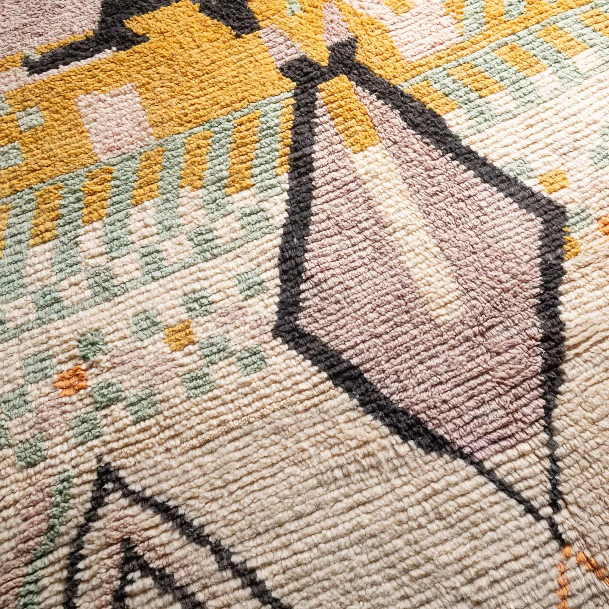 Majid - vintage boujad rug