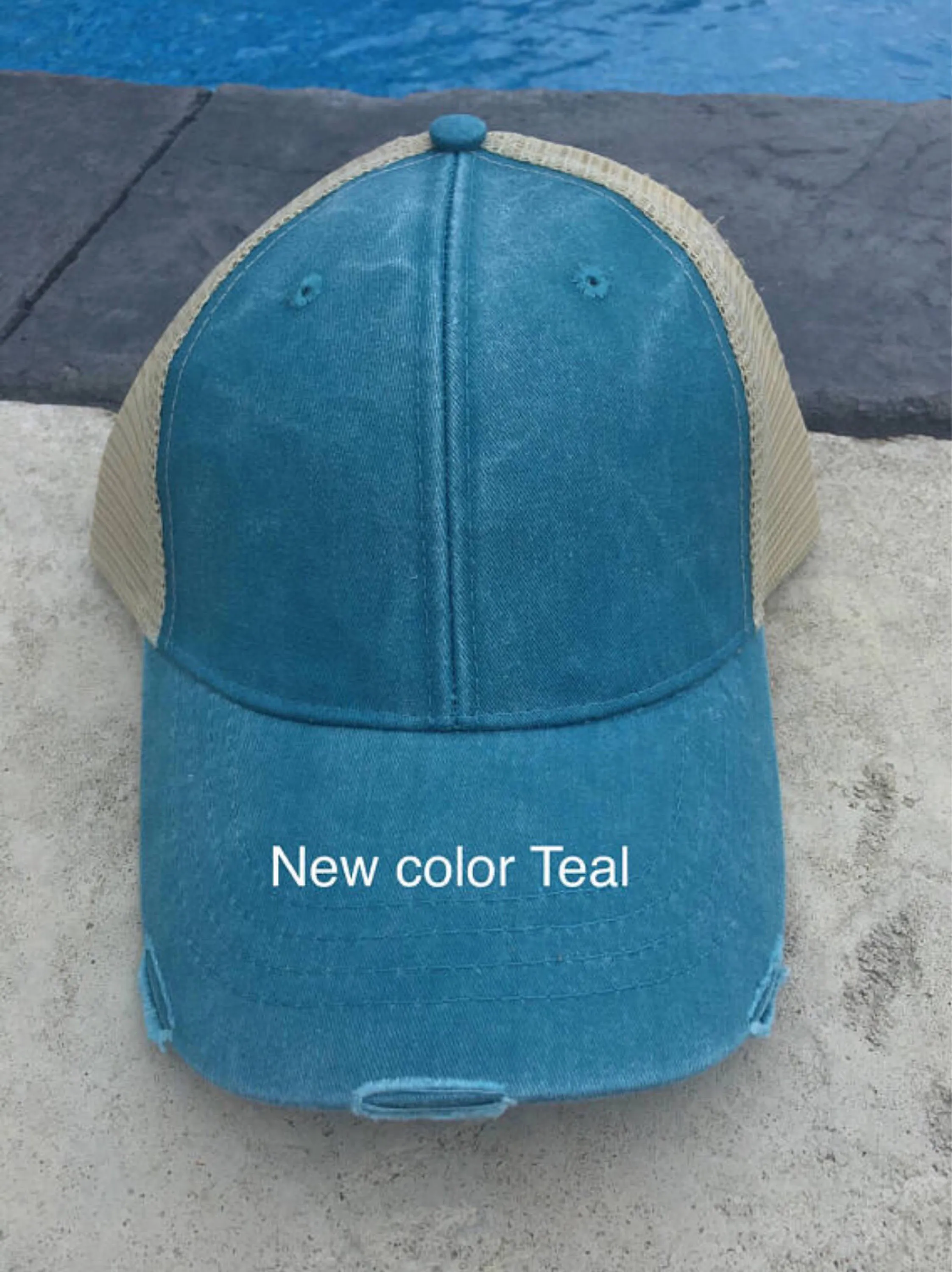 Mama Bear Arrow (8 Optional Hat Colors)