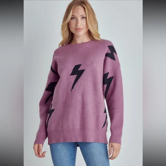 Mauve Crew Neck Sweater with Black Lightning Bolt Design
