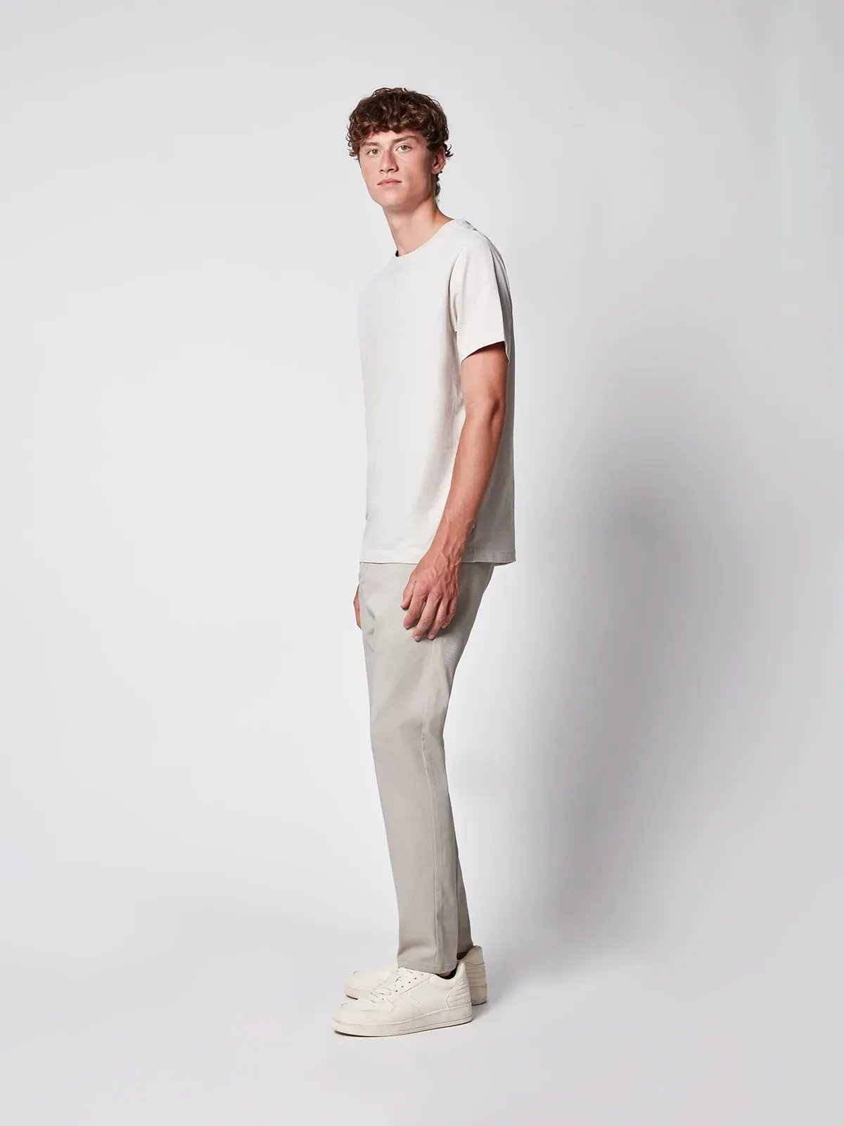 Men’s Relaxed Chino Pant