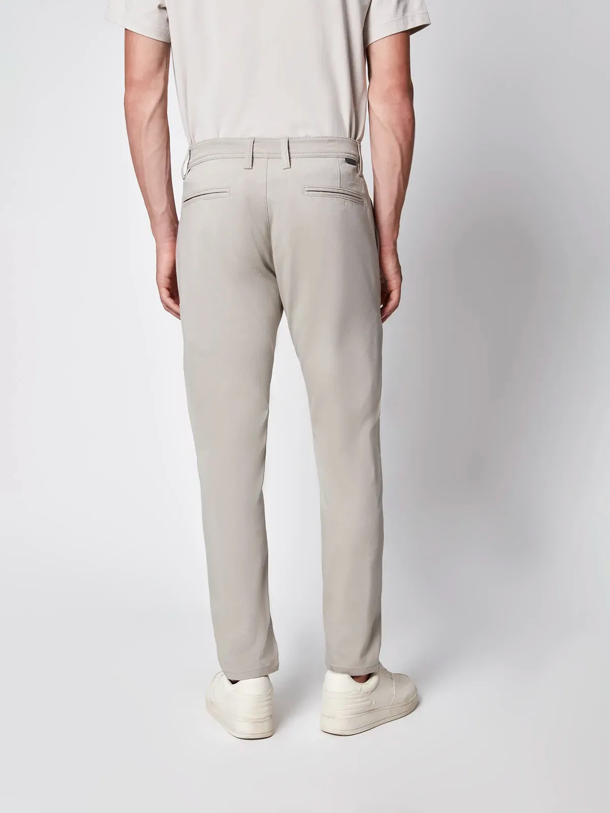 Men’s Relaxed Chino Pant