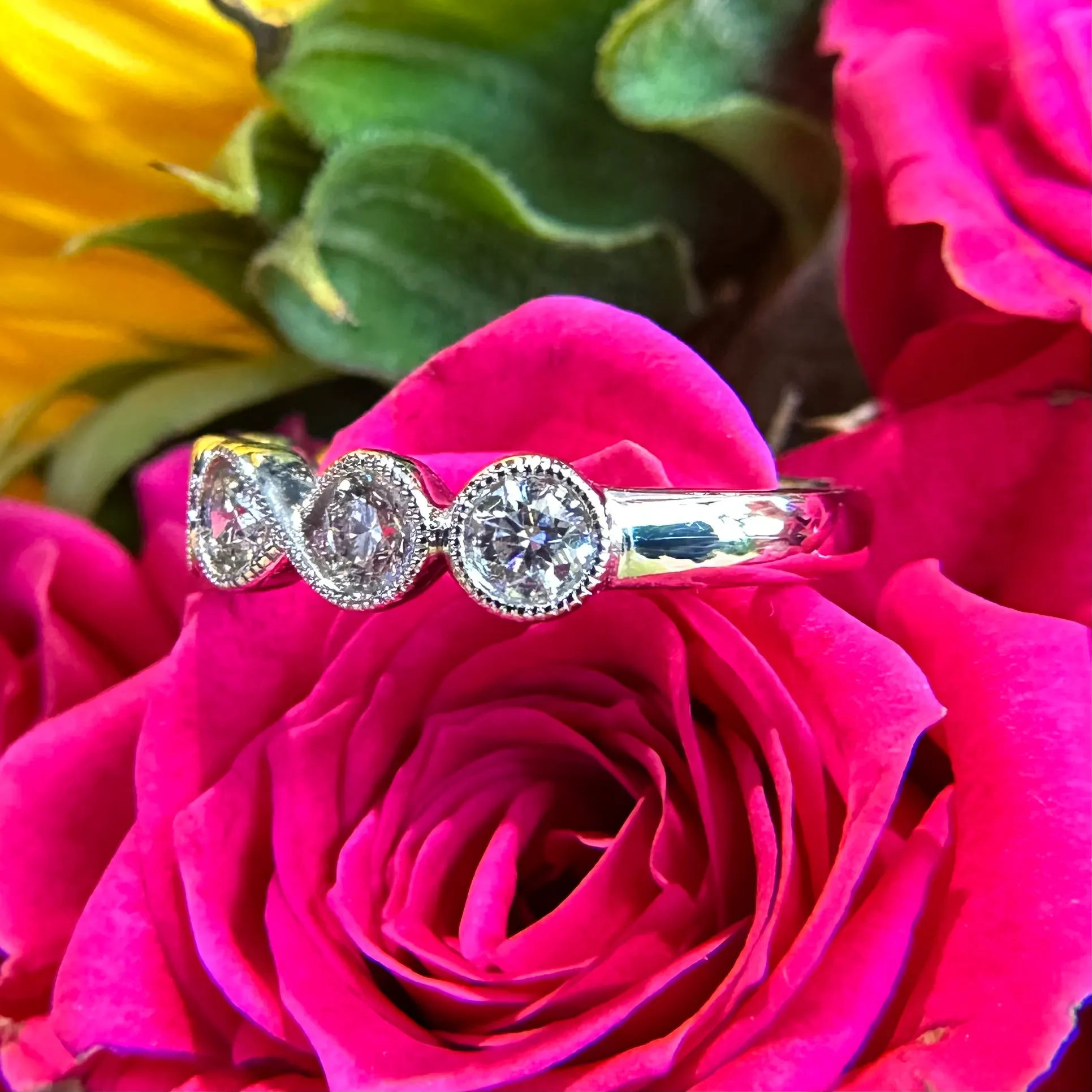 Milgrain Infinity 14K White Gold Wedding Band Ring