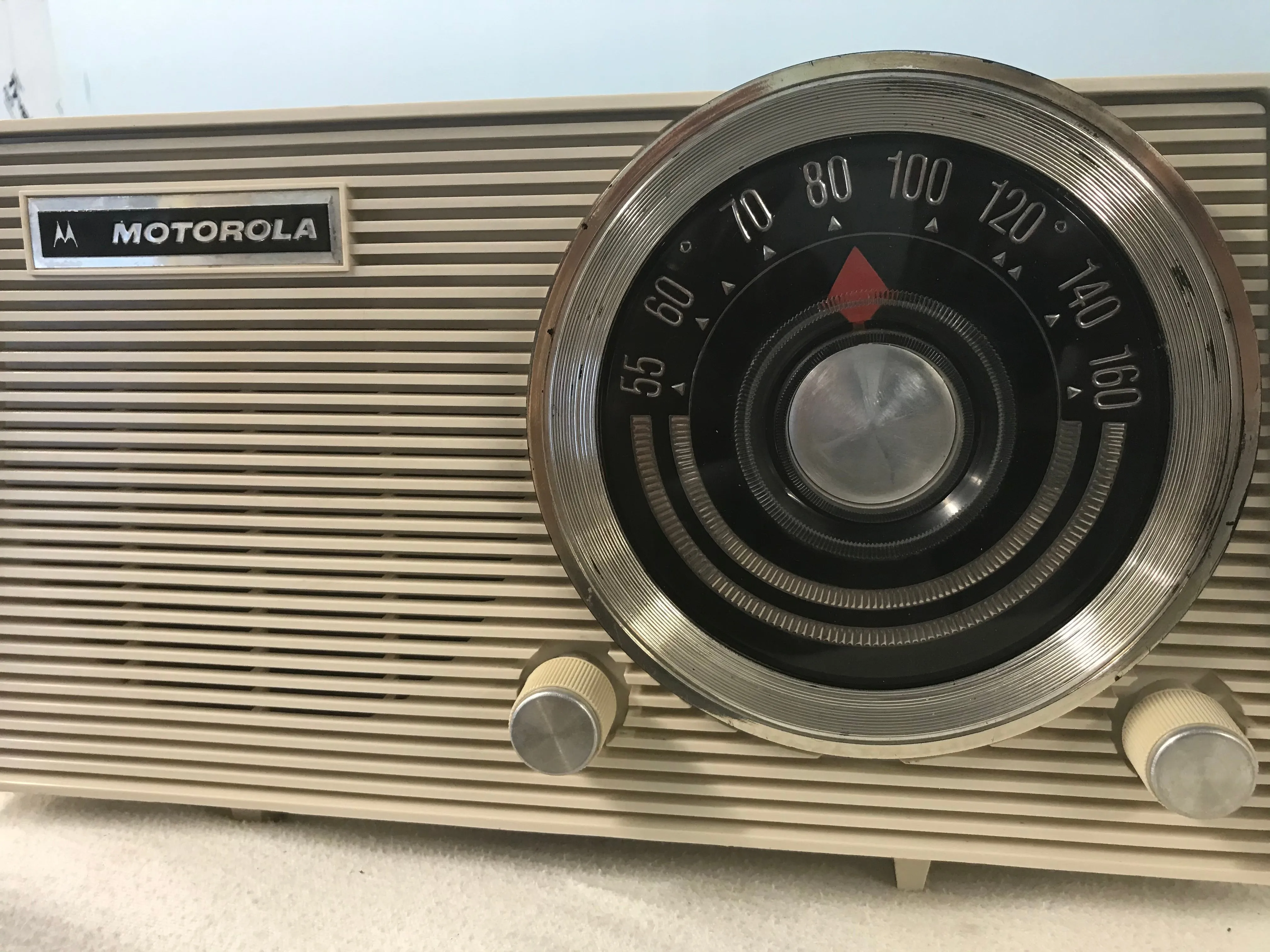 Motorola A11W Tube Radio With Bluetooth input.