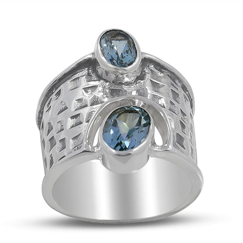 Natural Vintage Style Peridot Silver Ring