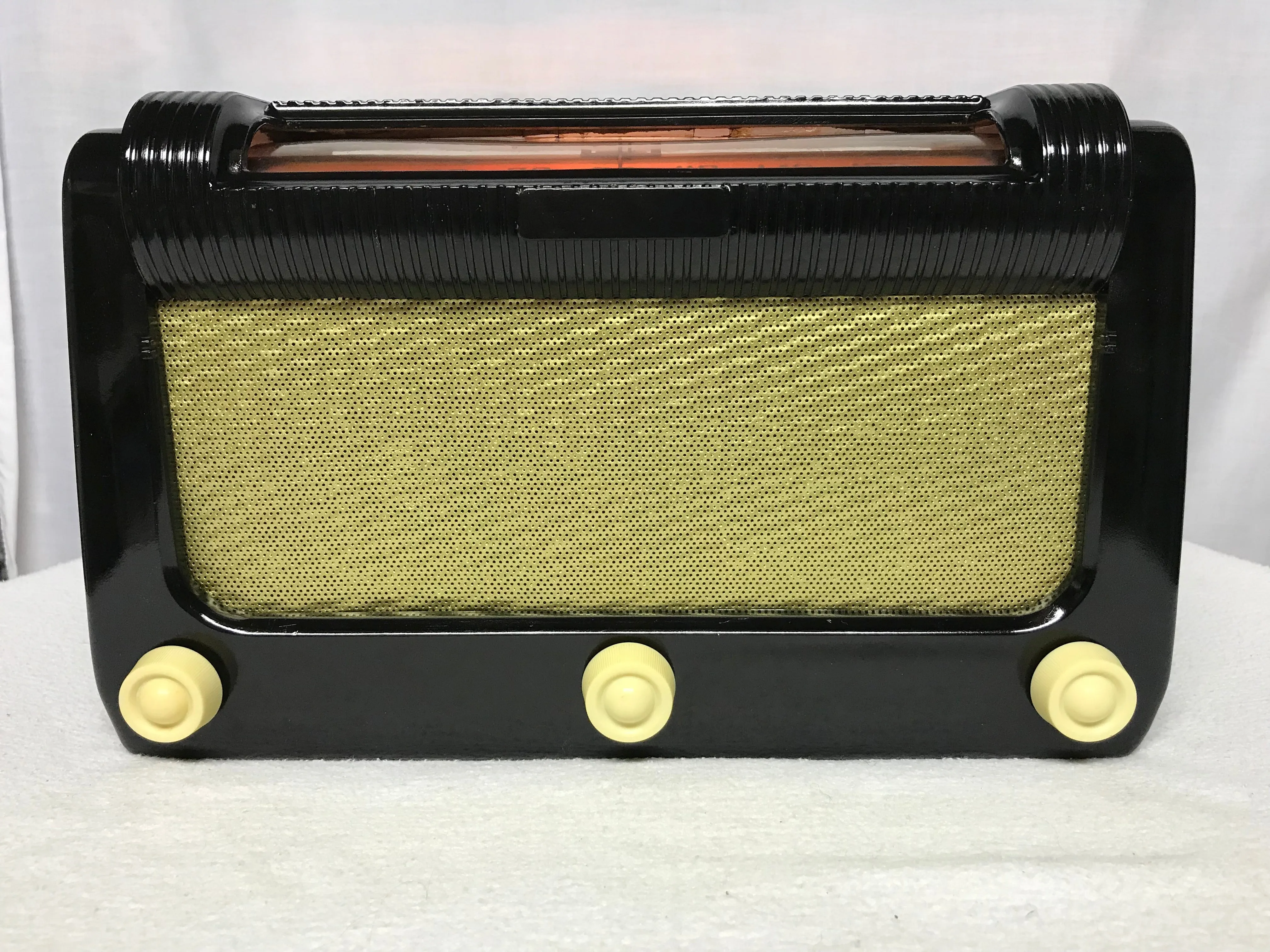Northern Electric 6302 “Topper” Tube Radio With Bluetooth input.