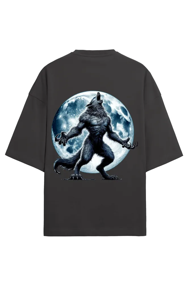 Oversized T-Shirt - The Wild Wolf