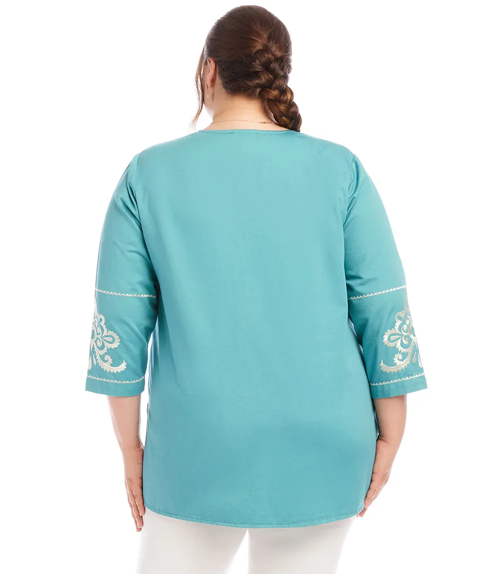Plus Size 3/4 Sleeve Embroidered Tunic