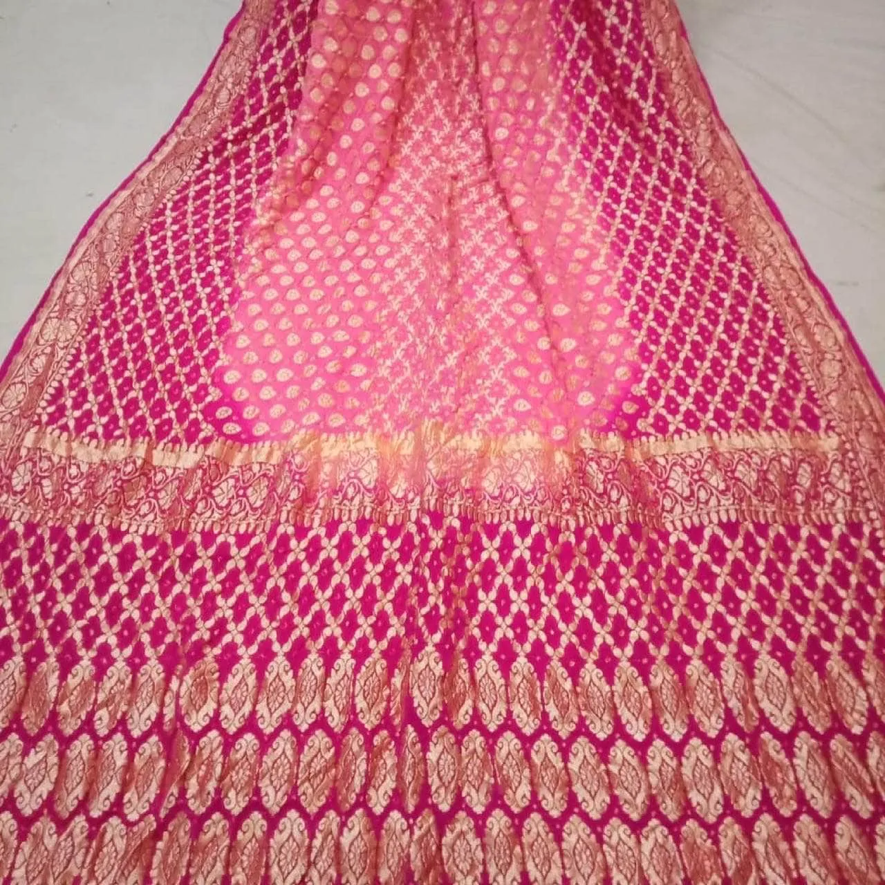 Pure Banarasi Khaddi Chiffon Georgette bandhini print Saree