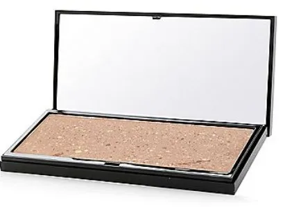Ready To Wear Cosmetics Liquidation Lots - Retail Value Up To $40 Each Unit