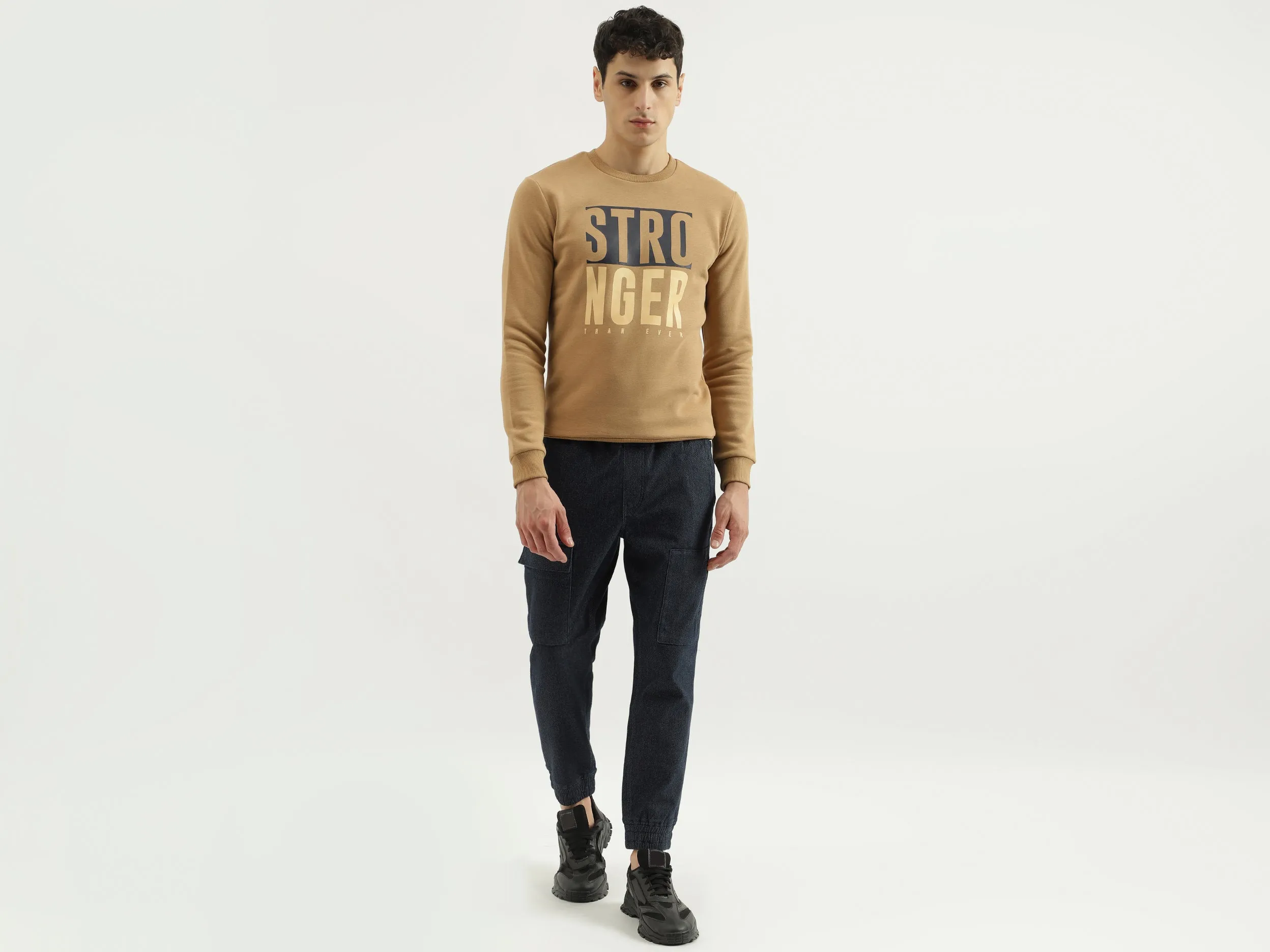 Regular Fit Round Neck Graphic Sweatshirt