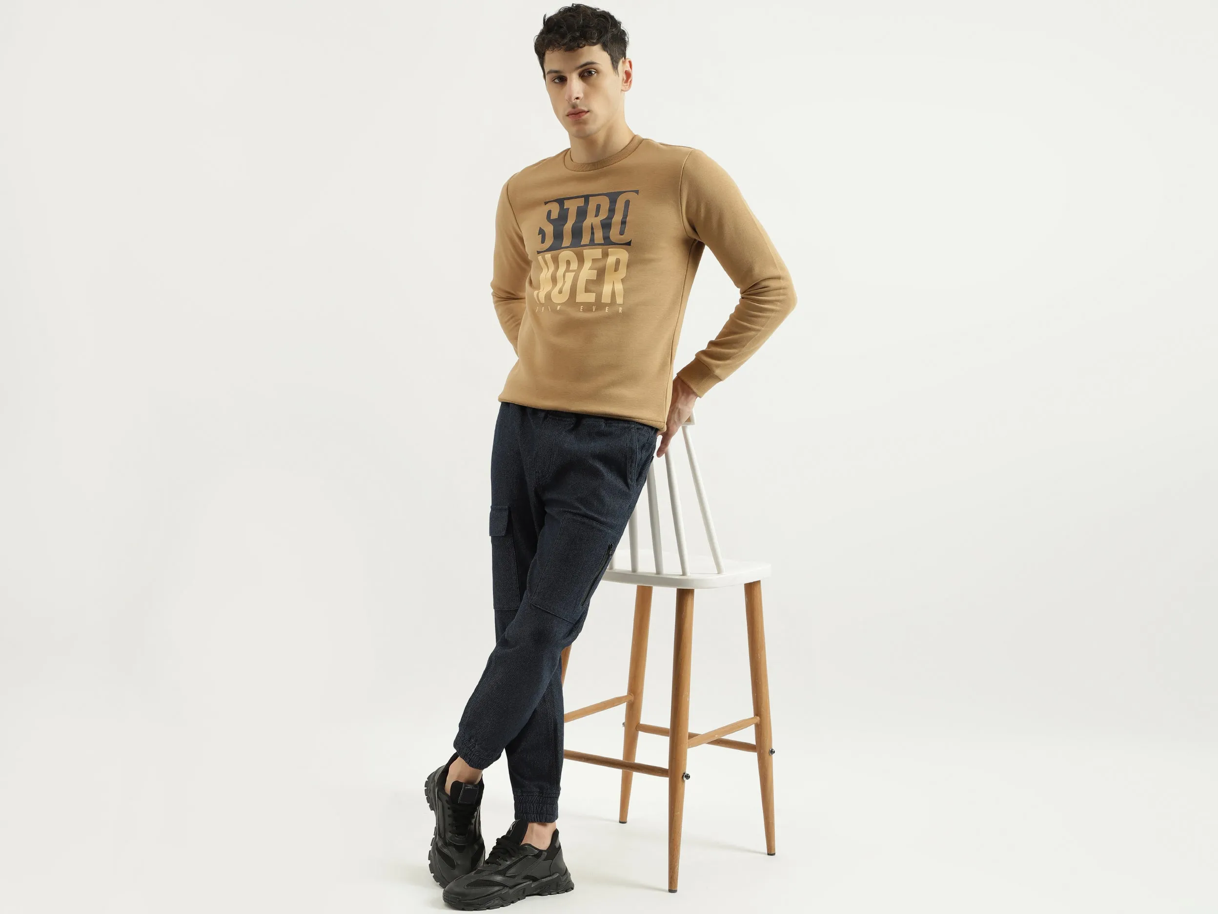 Regular Fit Round Neck Graphic Sweatshirt