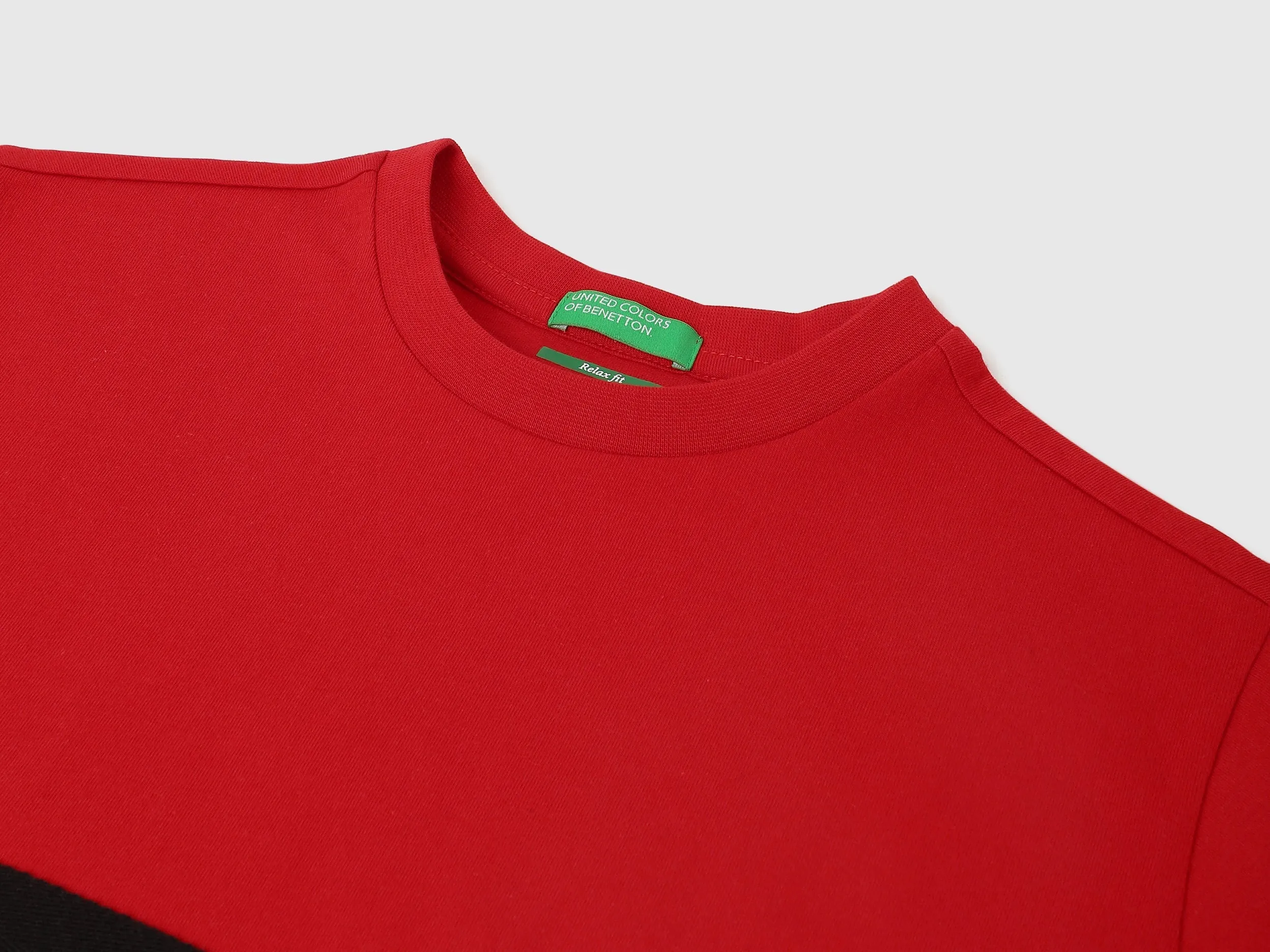 Relaxed Fit Crew Neck Color Block T-Shirt